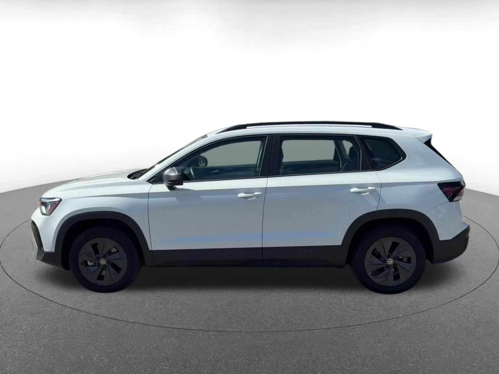 Thumbnail: 2026 Volkswagen Taos - 9