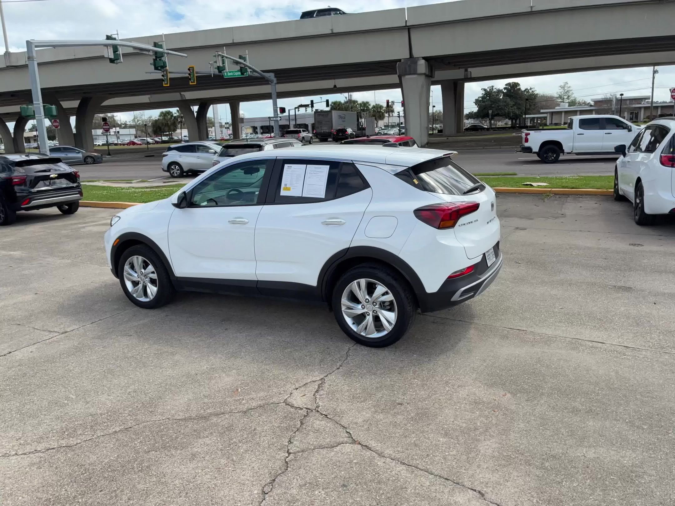 Thumbnail: 2025 Buick Encore GX - 11