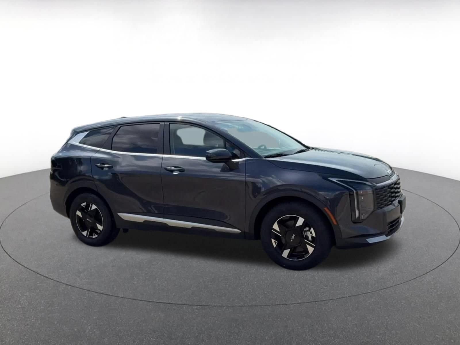 Thumbnail: 2026 Kia Sportage - 2