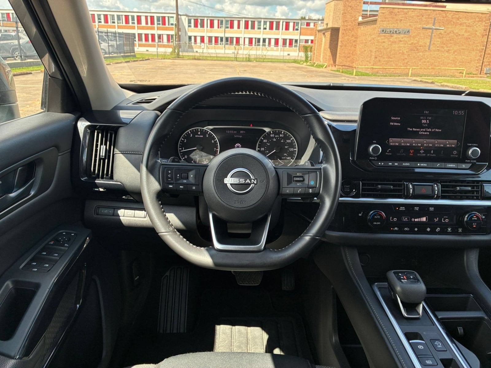 Thumbnail: 2025 Nissan Pathfinder - 32