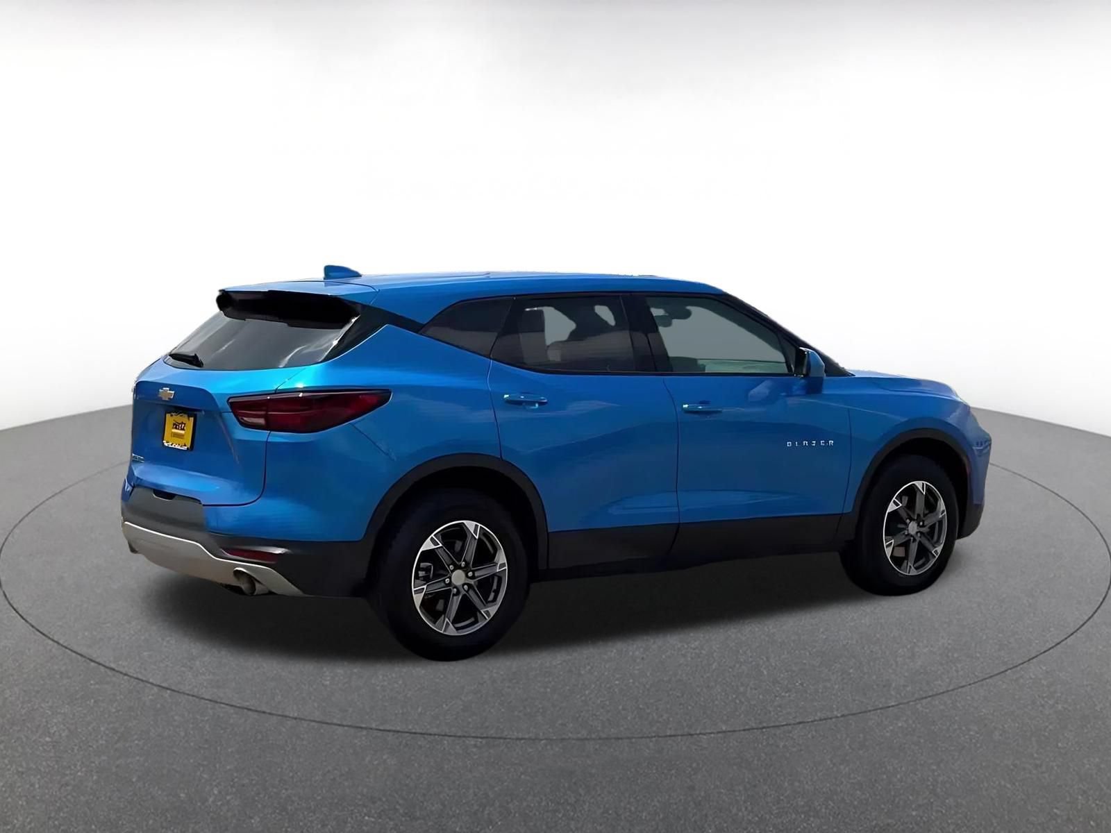 Thumbnail: 2026 Chevrolet Blazer - 15