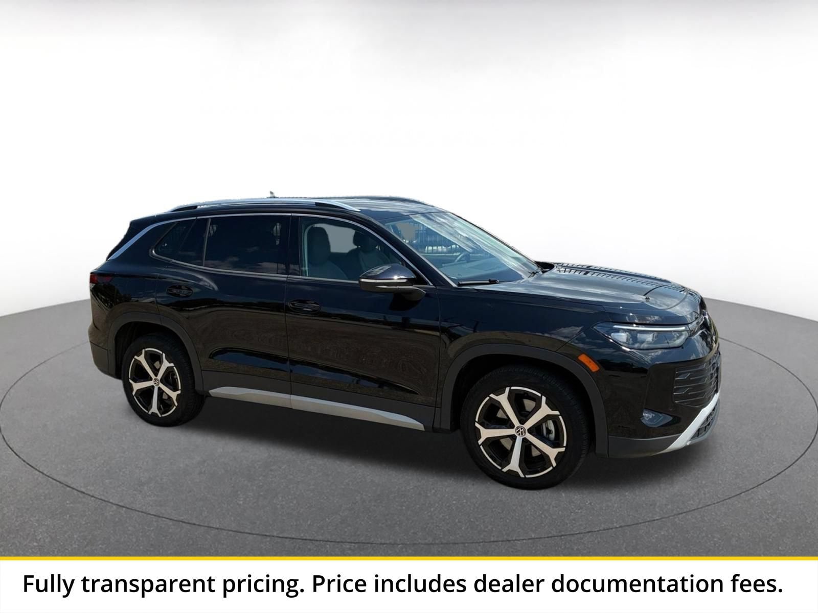 Thumbnail: 2026 Volkswagen Tiguan - 1