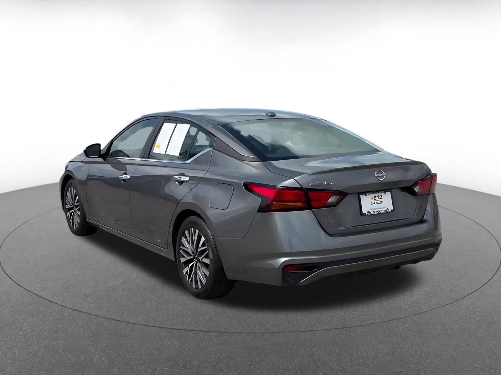 Thumbnail: 2025 Nissan Altima - 11