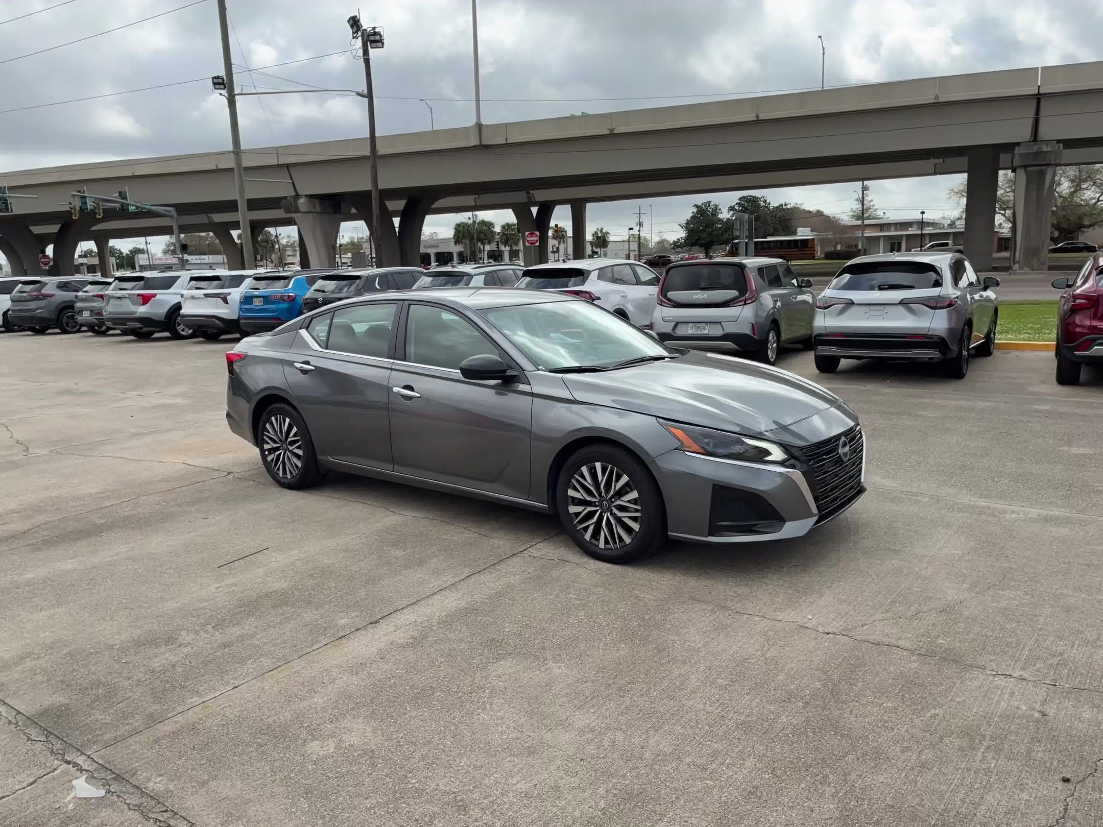 Thumbnail: 2025 Nissan Altima - 4