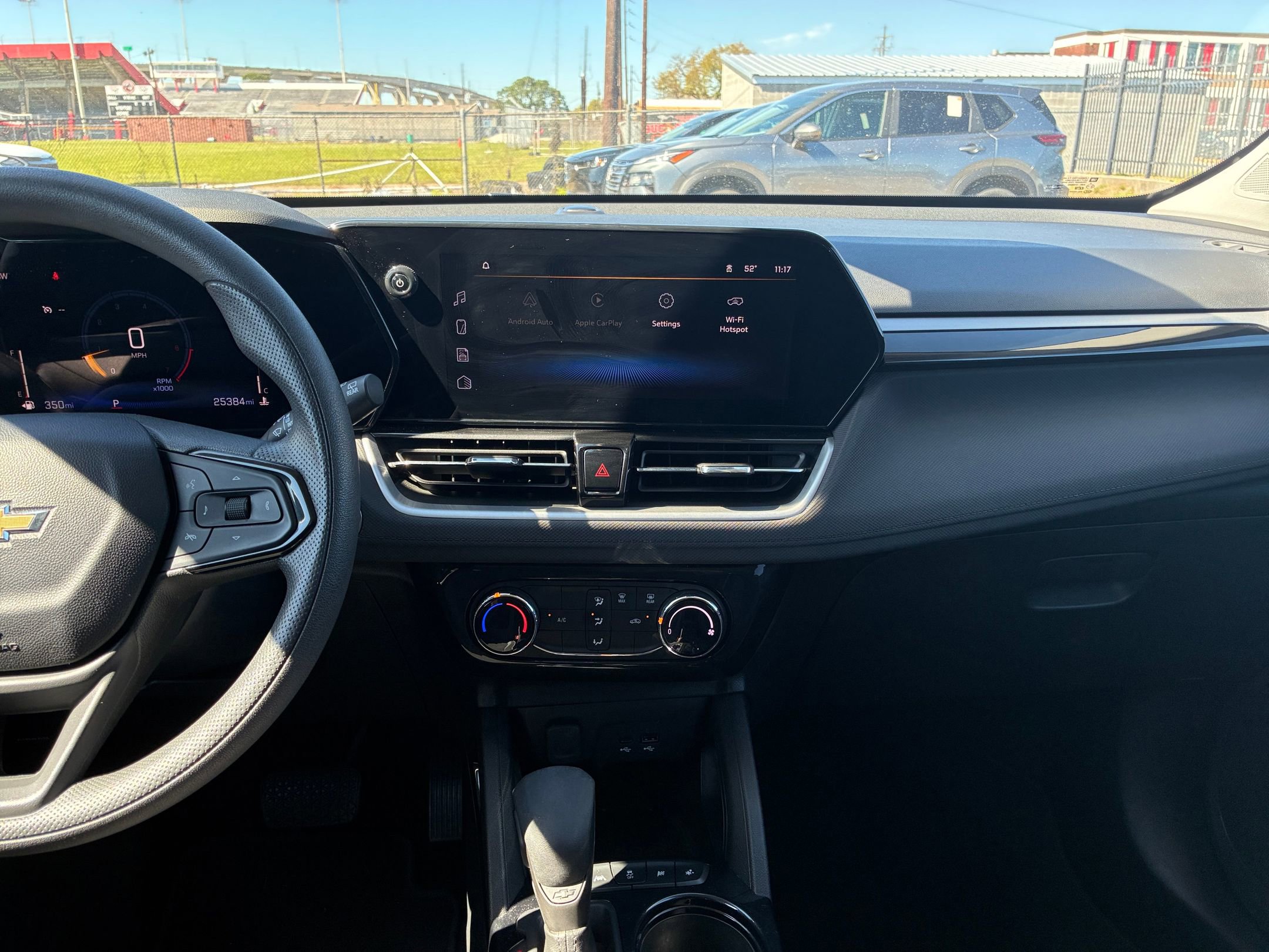 Thumbnail: 2025 Chevrolet TrailBlazer - 14