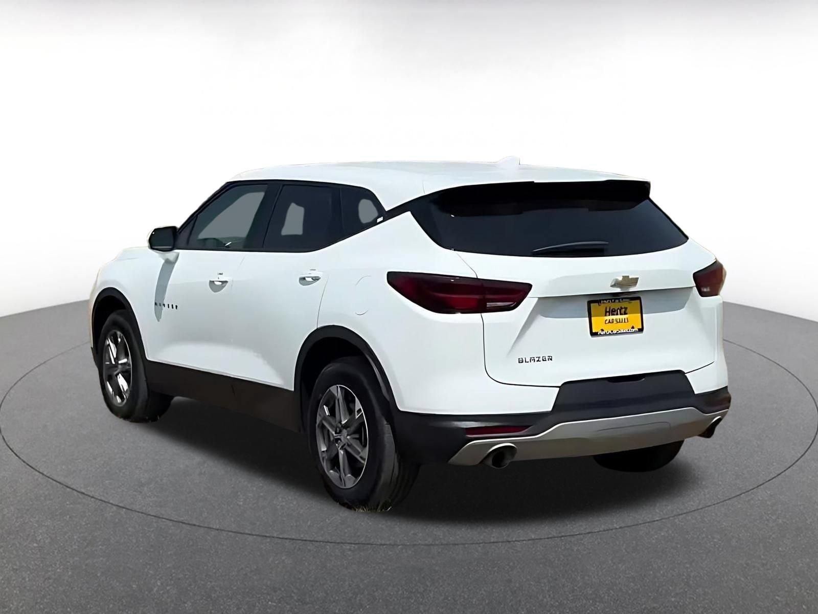 Thumbnail: 2025 Chevrolet Blazer - 10