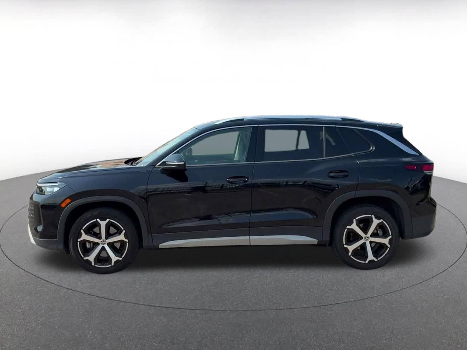 Thumbnail: 2026 Volkswagen Tiguan - 8