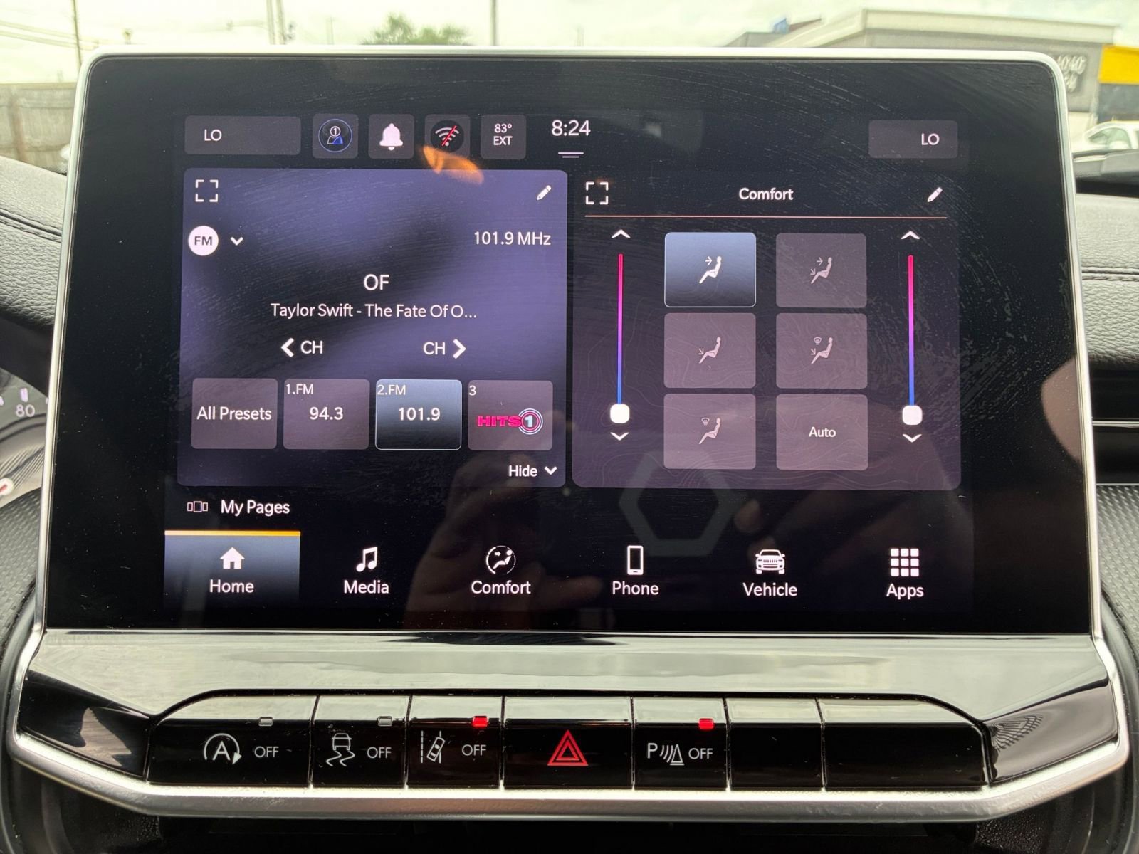 Thumbnail: 2025 Jeep Compass - 20