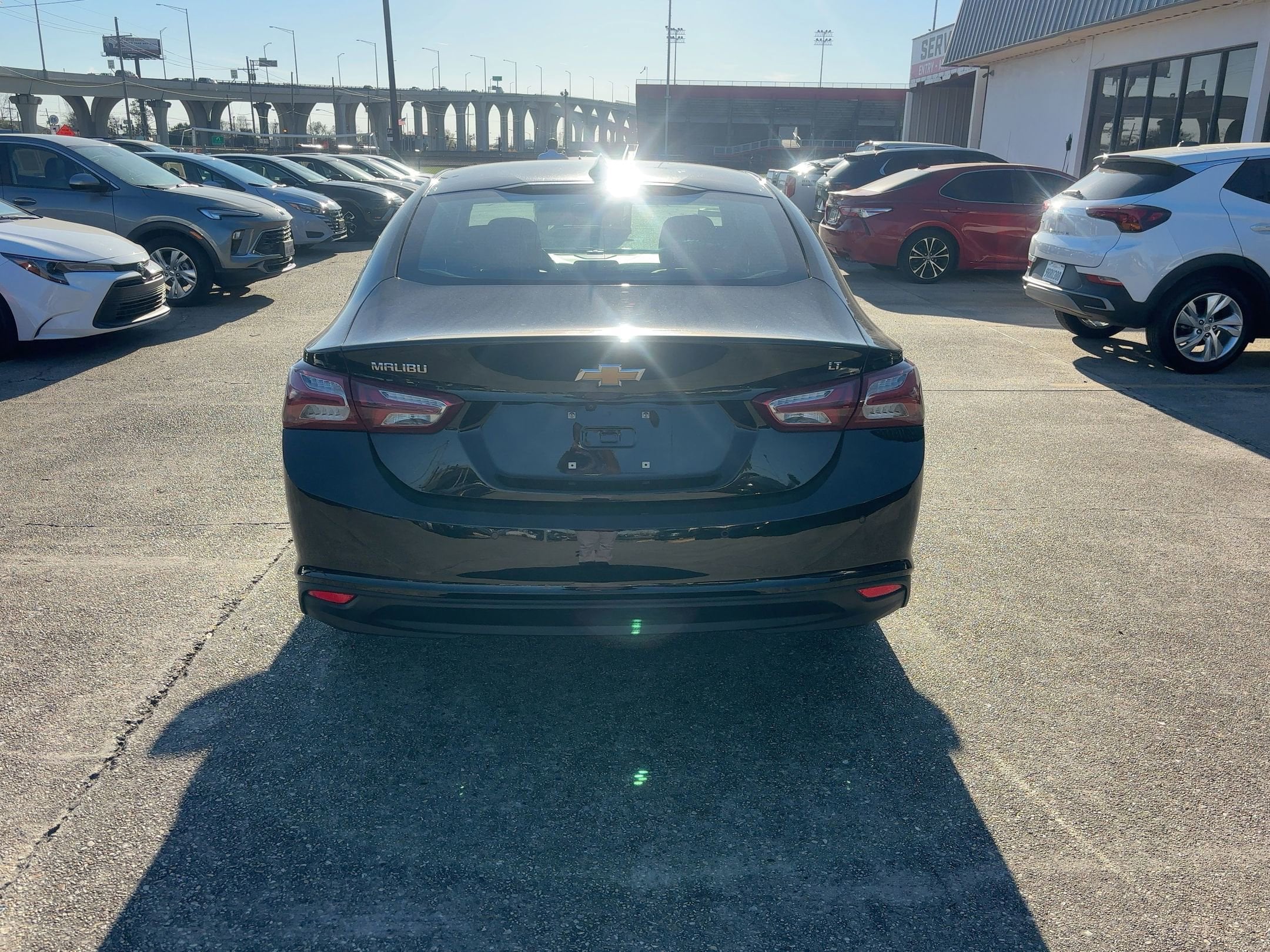 Thumbnail: 2024 Chevrolet Malibu - 9