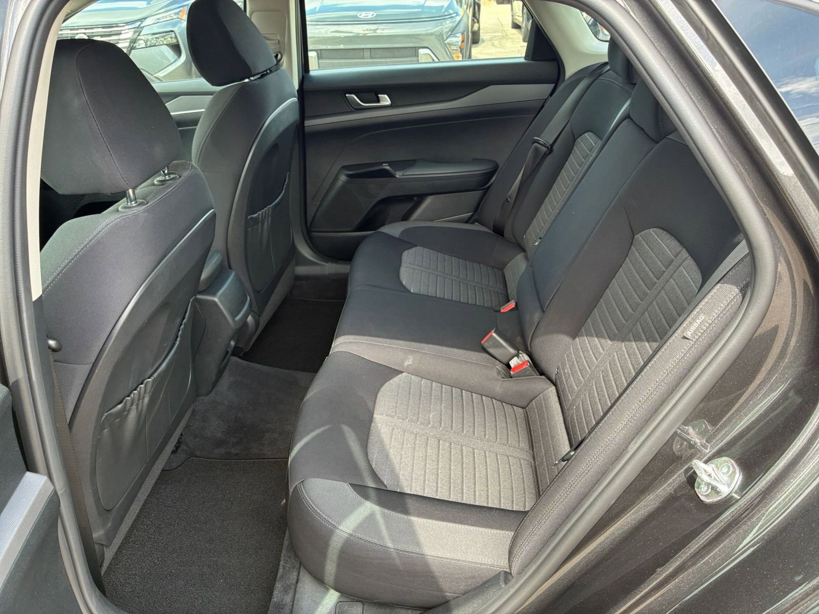 Thumbnail: 2025 Kia K5 - 23