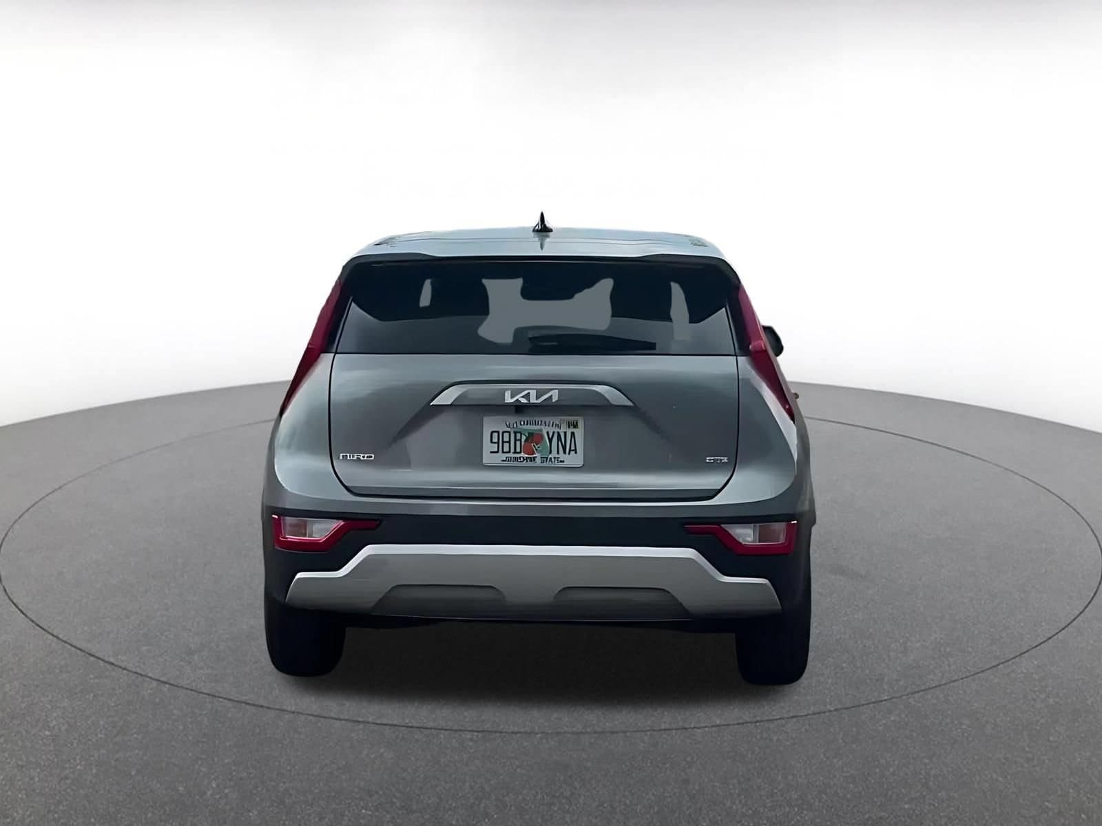 Thumbnail: 2026 Kia Niro - 10