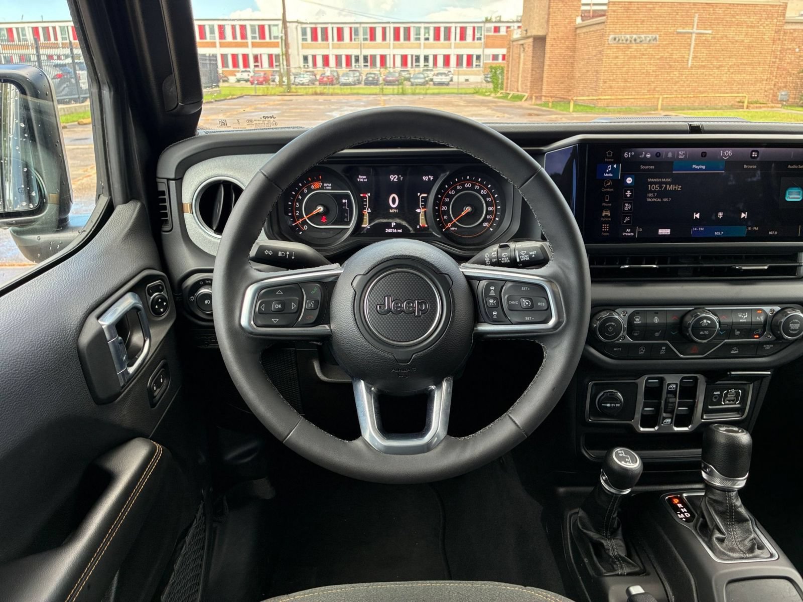 Thumbnail: 2025 Jeep Wrangler - 34