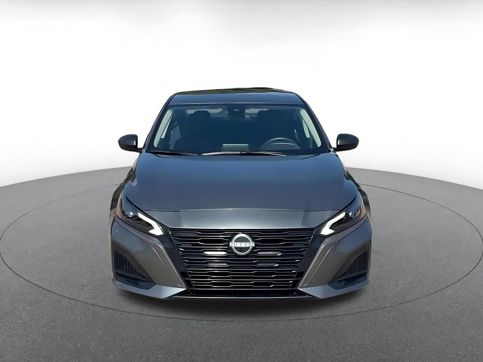 Thumbnail: 2026 Nissan Altima - 4