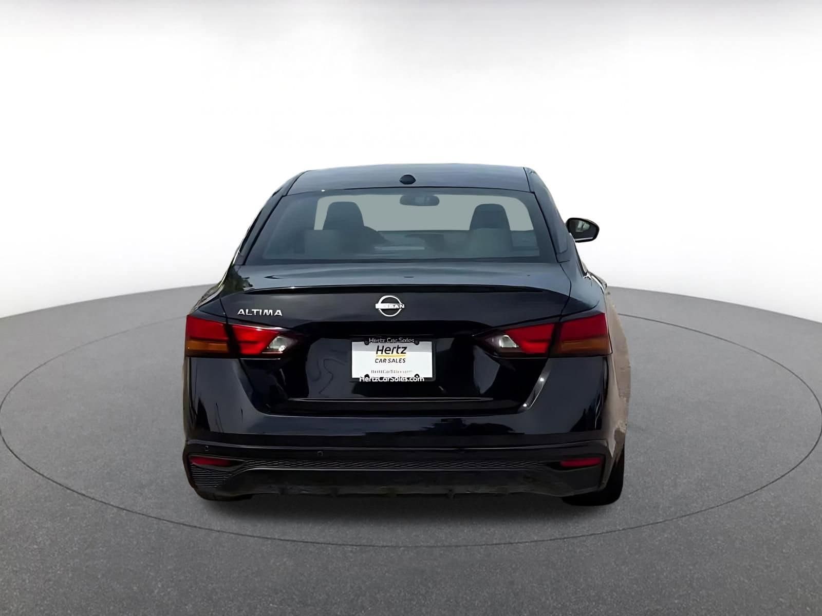 Thumbnail: 2025 Nissan Altima - 12
