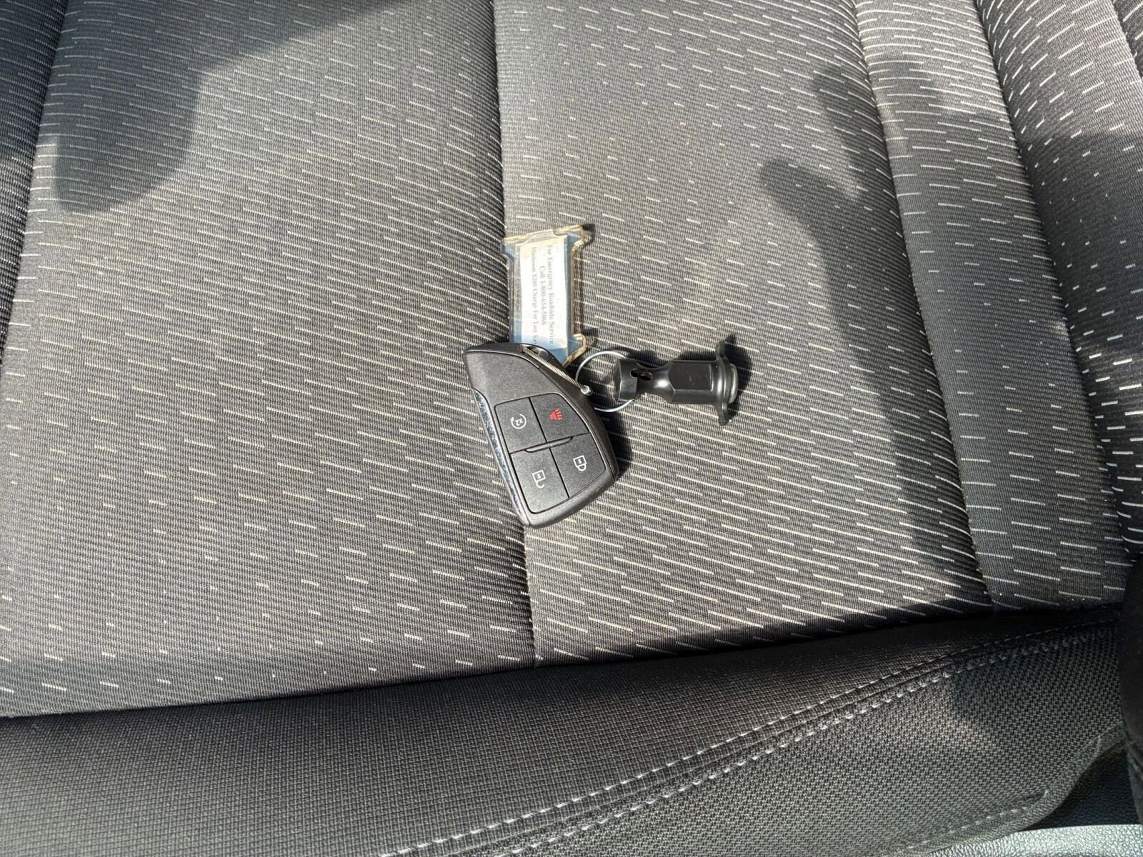 Thumbnail: 2025 Chevrolet Equinox - 21