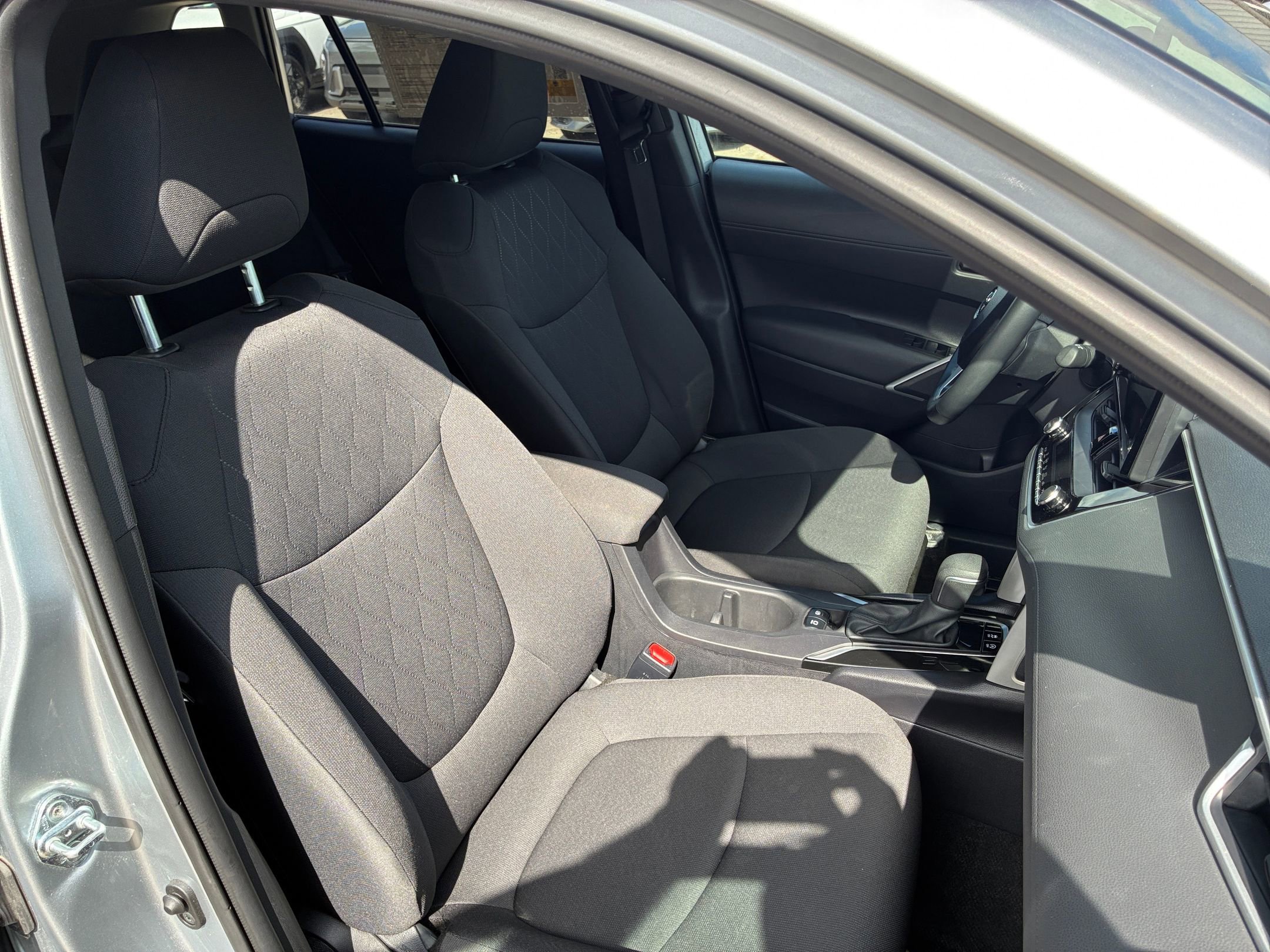 Thumbnail: 2025 Toyota Corolla Cross - 30