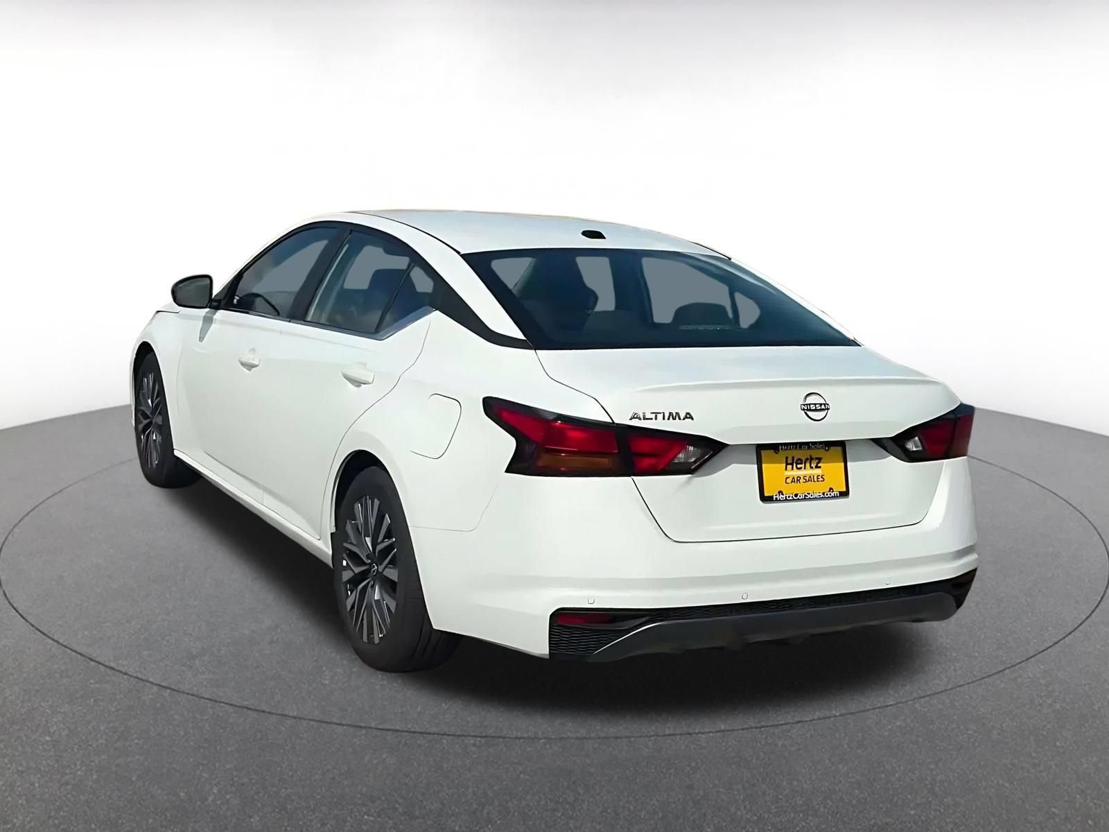 Thumbnail: 2026 Nissan Altima - 10