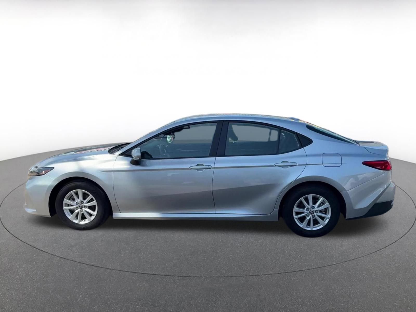 Thumbnail: 2025 Toyota Camry - 9