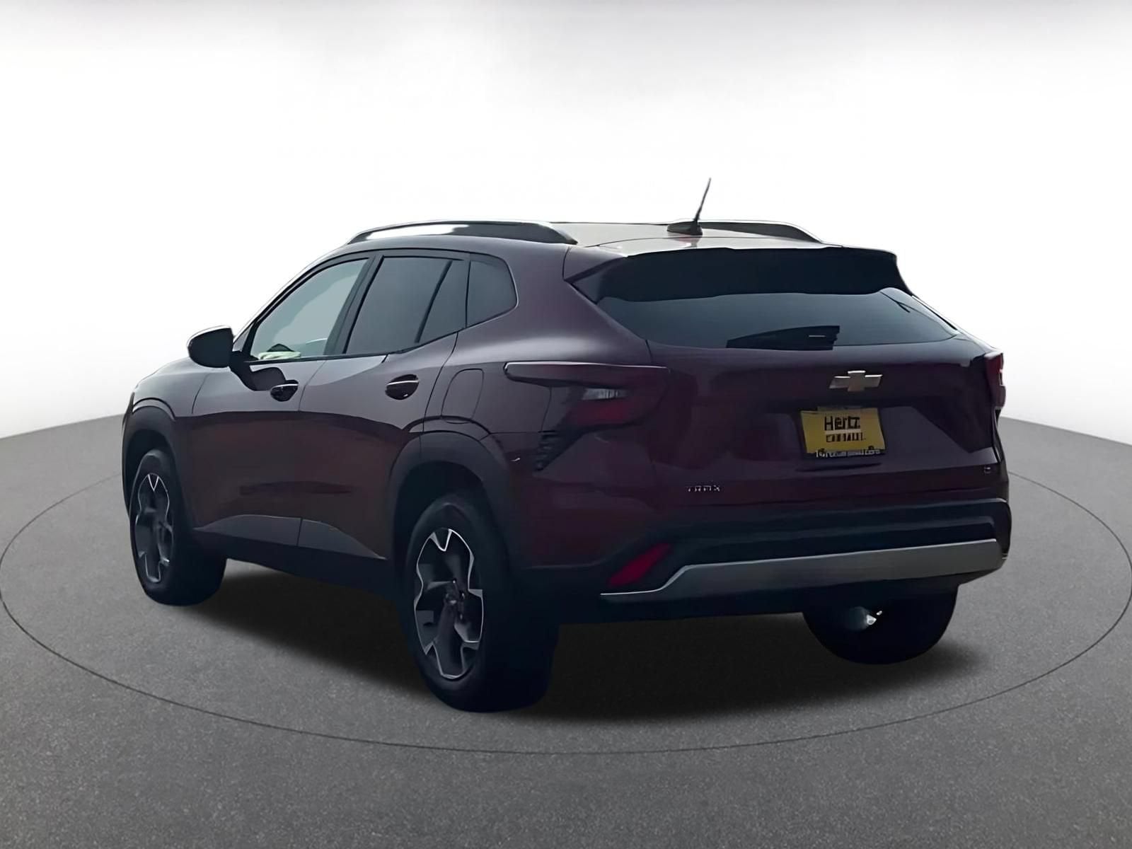Thumbnail: 2025 Chevrolet Trax - 9