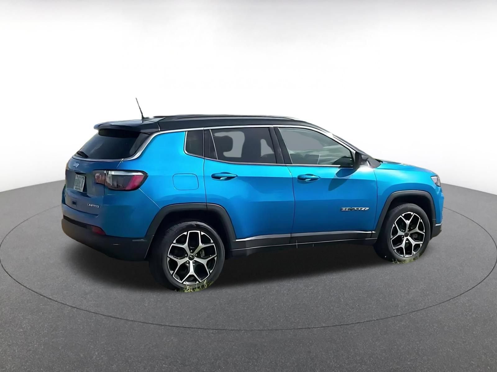 Thumbnail: 2025 Jeep Compass - 12