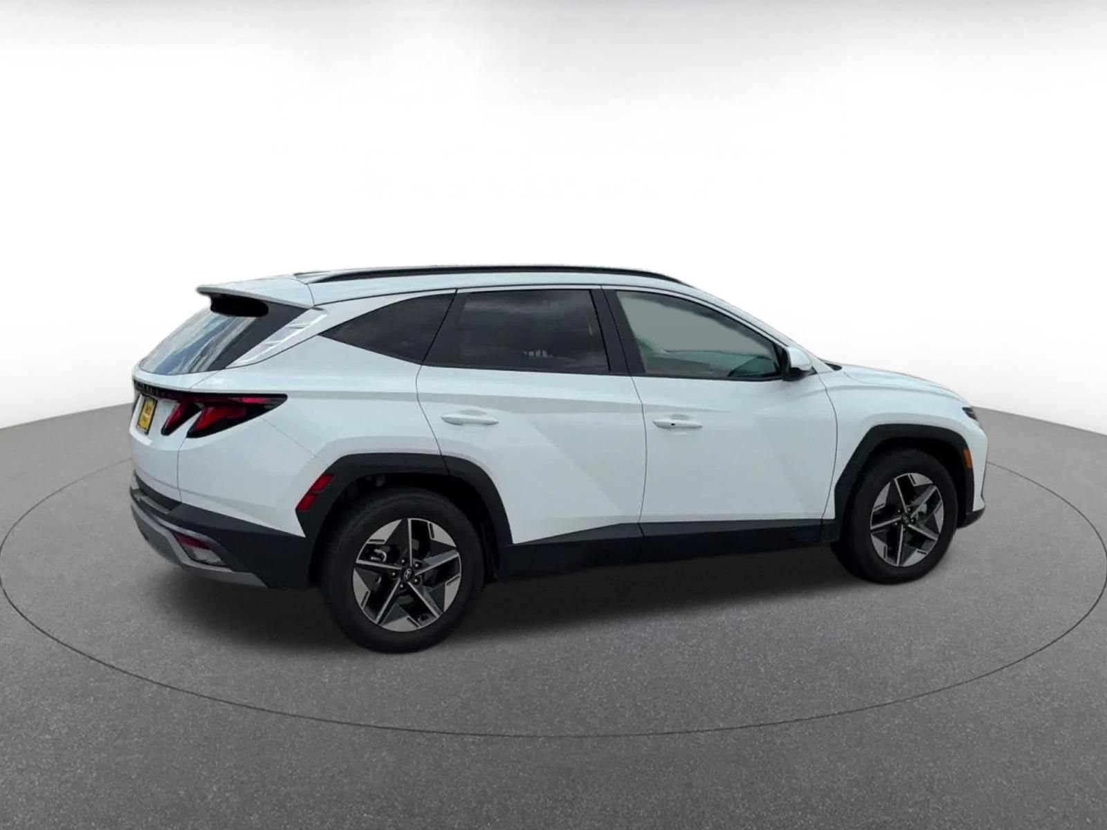 Thumbnail: 2026 Hyundai Tucson - 15