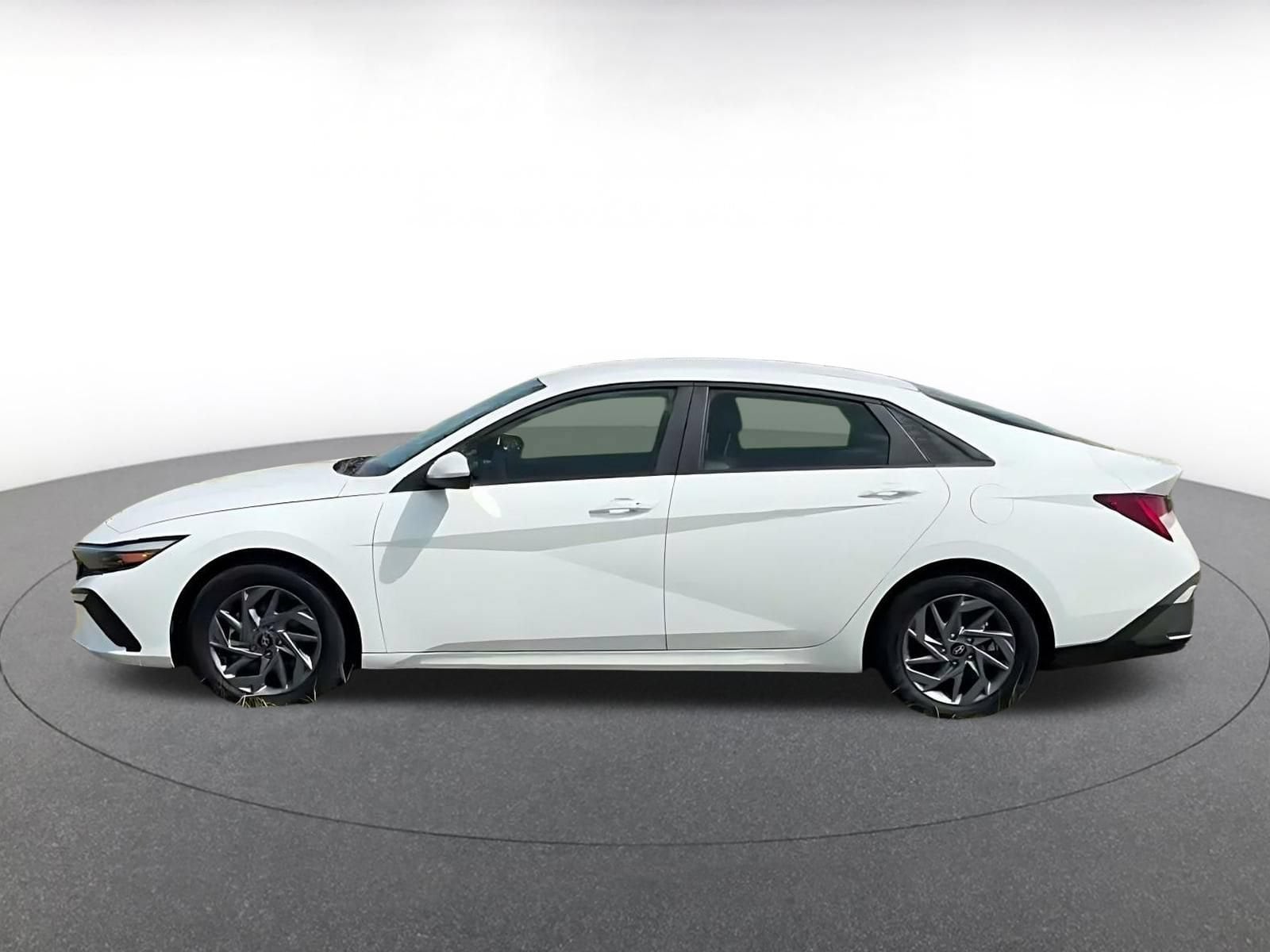 Thumbnail: 2026 Hyundai Elantra - 7