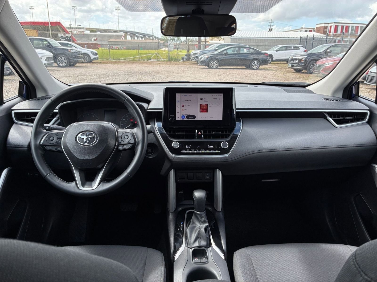 Thumbnail: 2025 Toyota Corolla Cross - 32