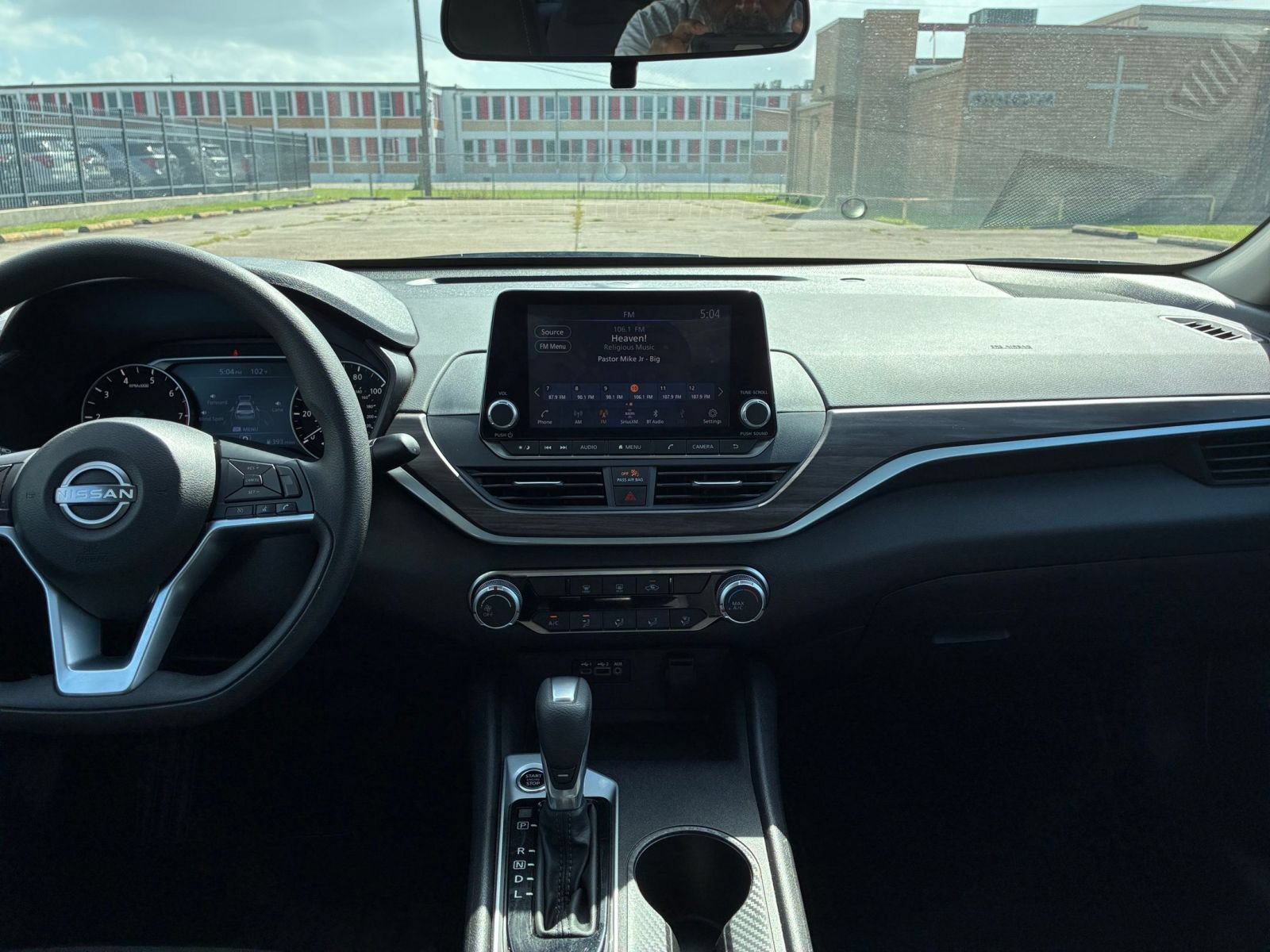 Thumbnail: 2025 Nissan Altima - 17