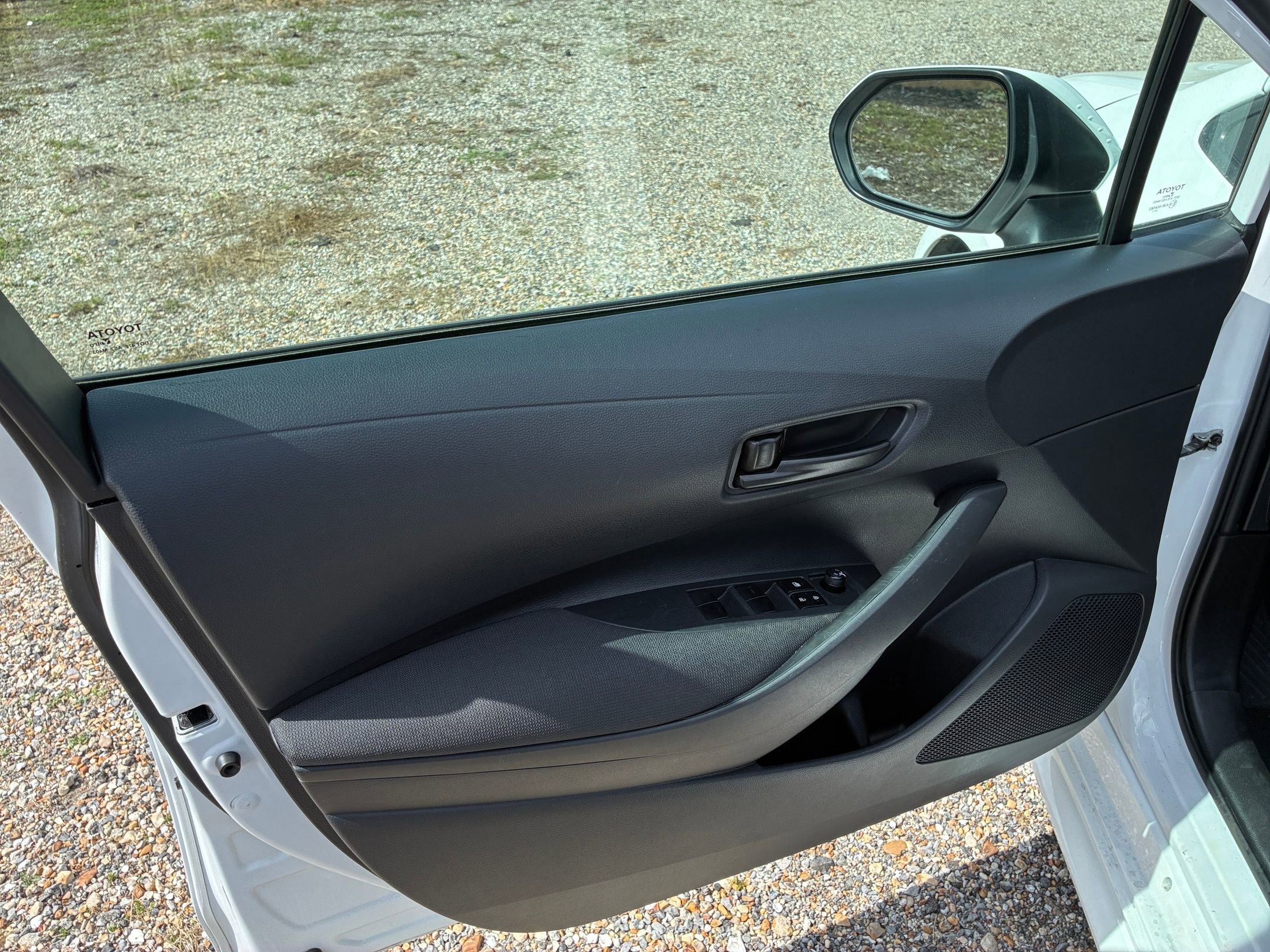 Thumbnail: 2025 Toyota Corolla - 15