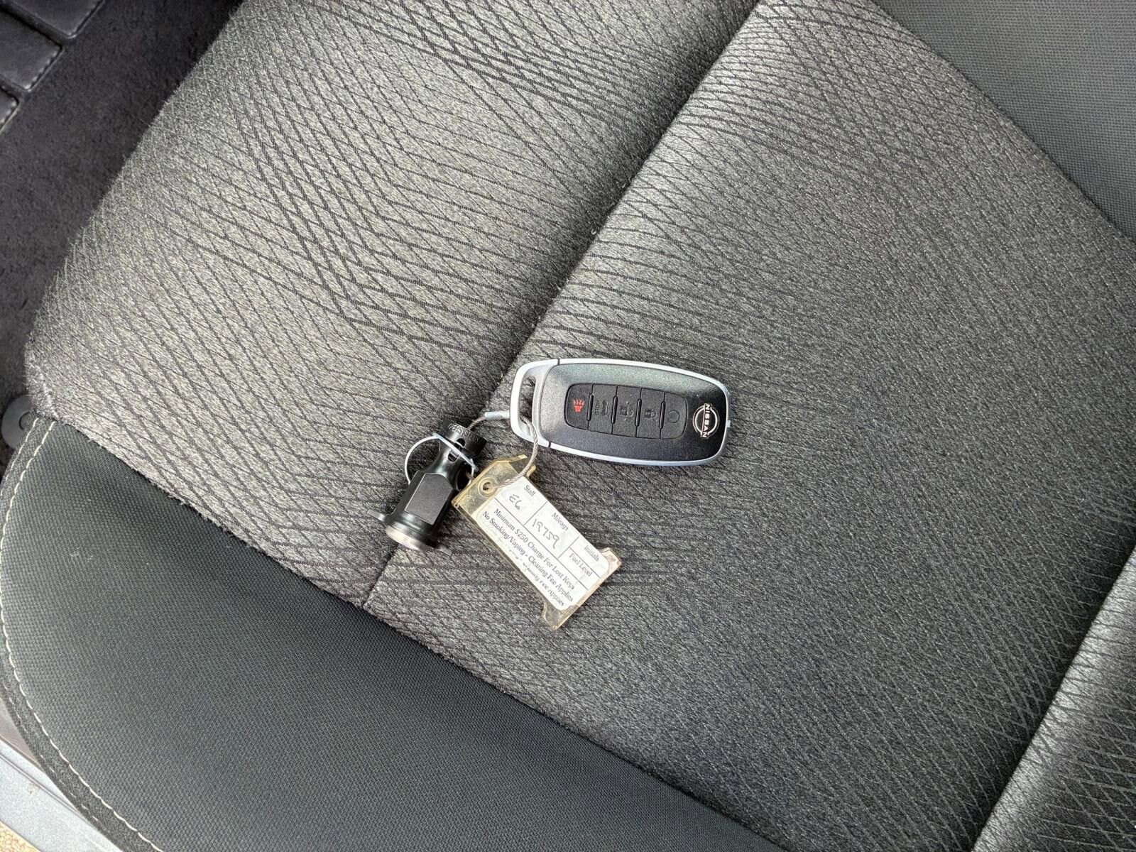 Thumbnail: 2025 Nissan Rogue - 21