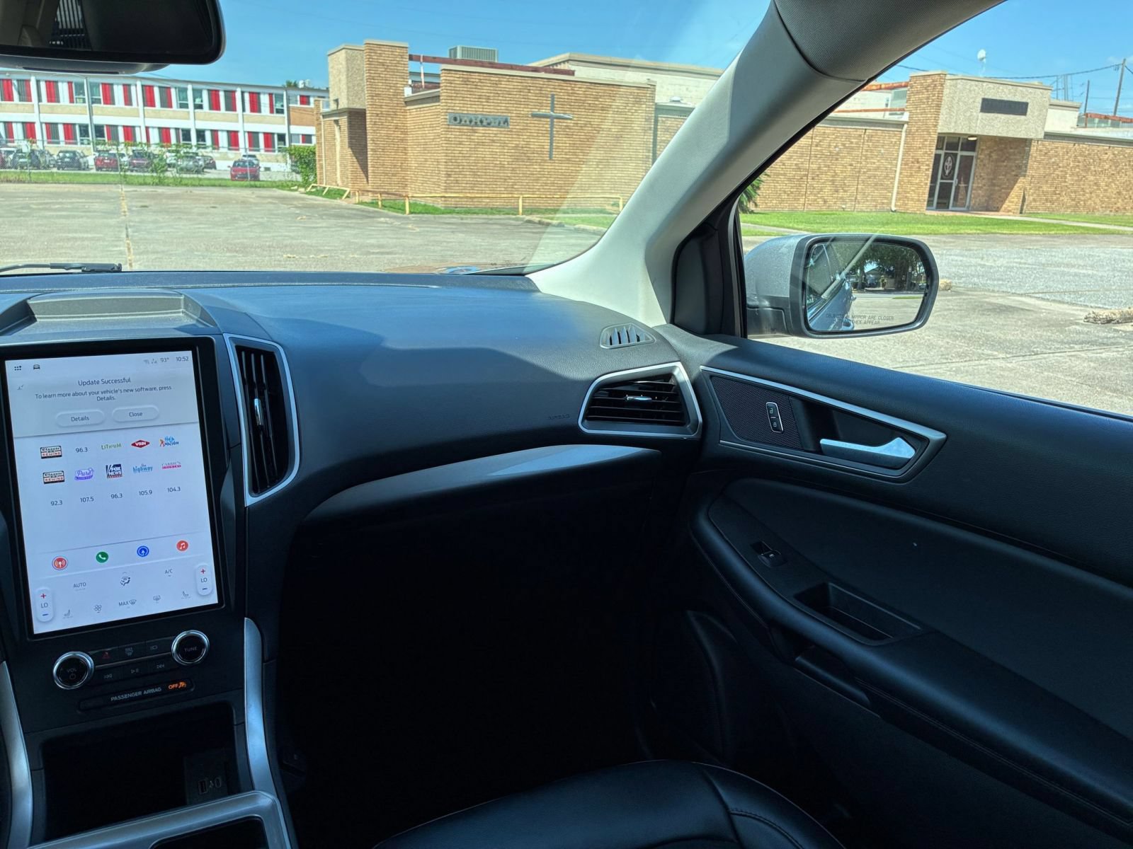 Thumbnail: 2024 Ford Edge - 30