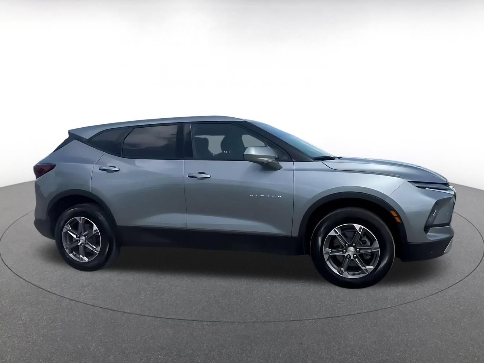 Thumbnail: 2026 Chevrolet Blazer - 11