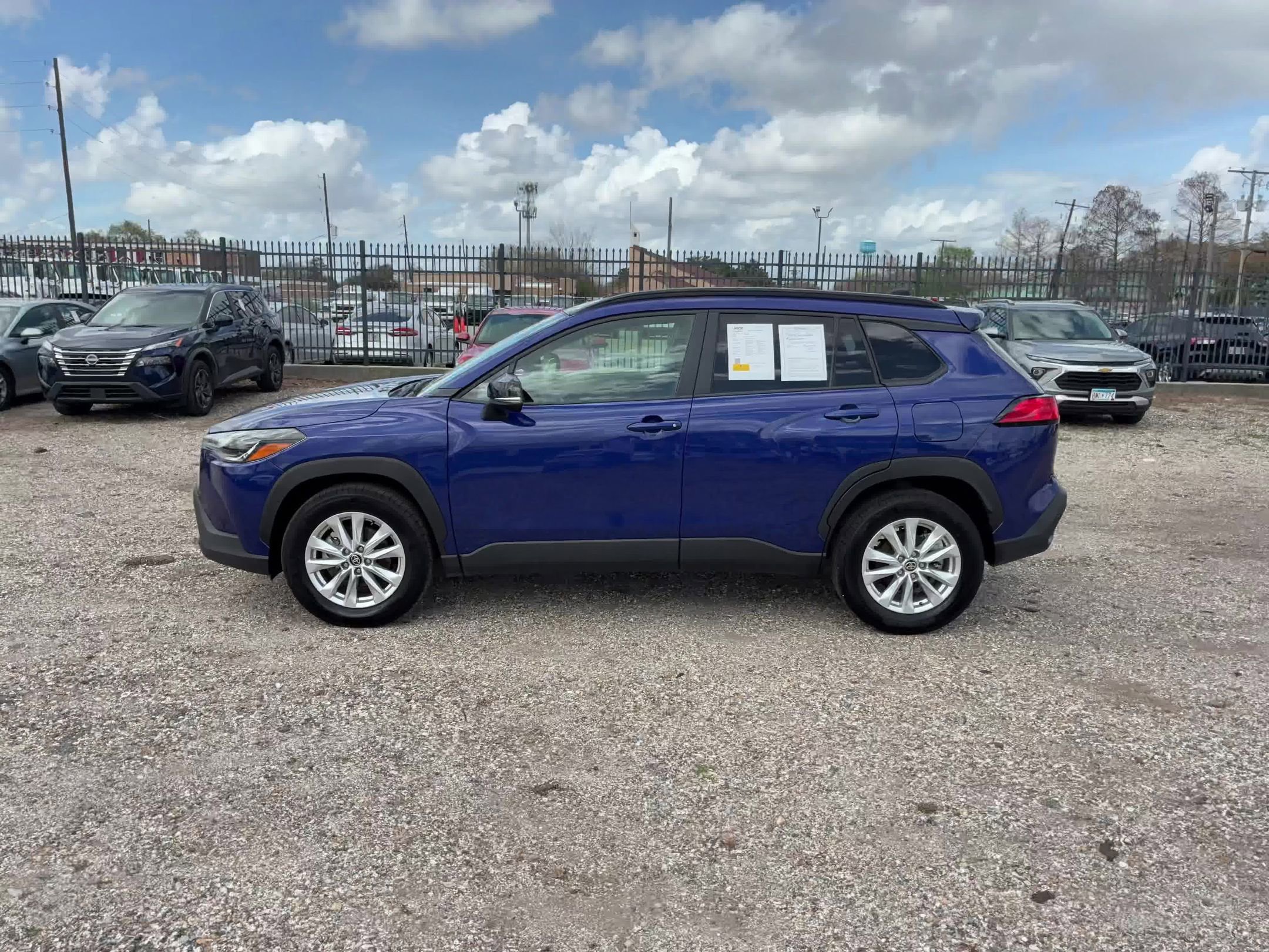 Thumbnail: 2025 Toyota Corolla Cross - 10