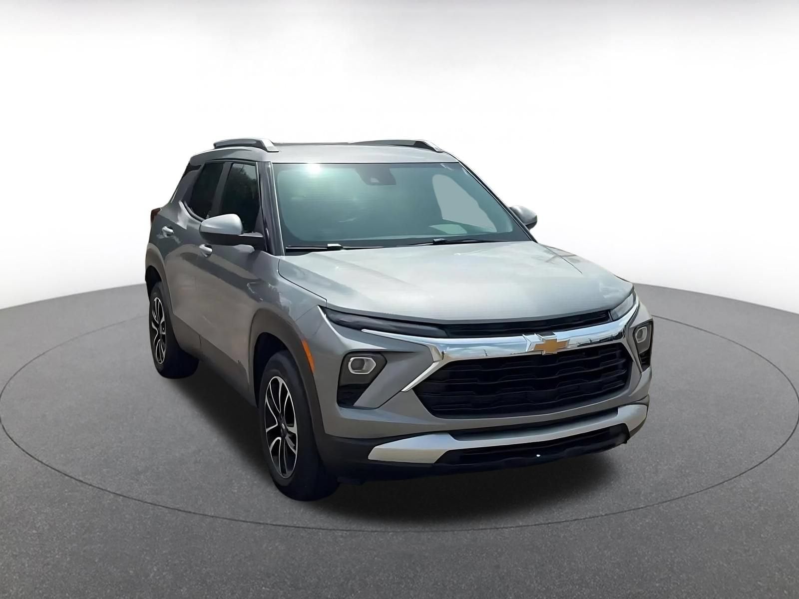 Thumbnail: 2025 Chevrolet TrailBlazer - 3