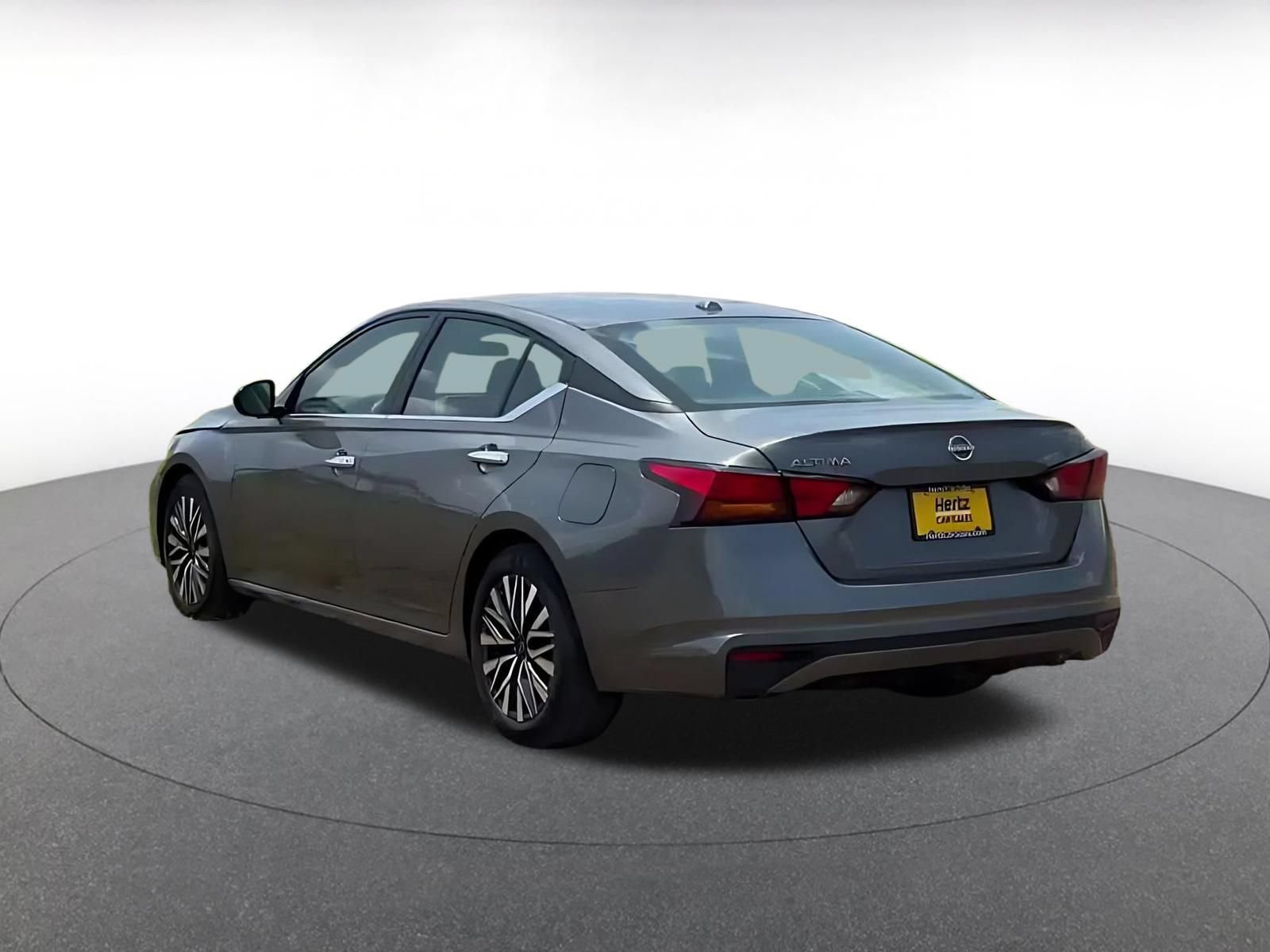 Thumbnail: 2025 Nissan Altima - 11