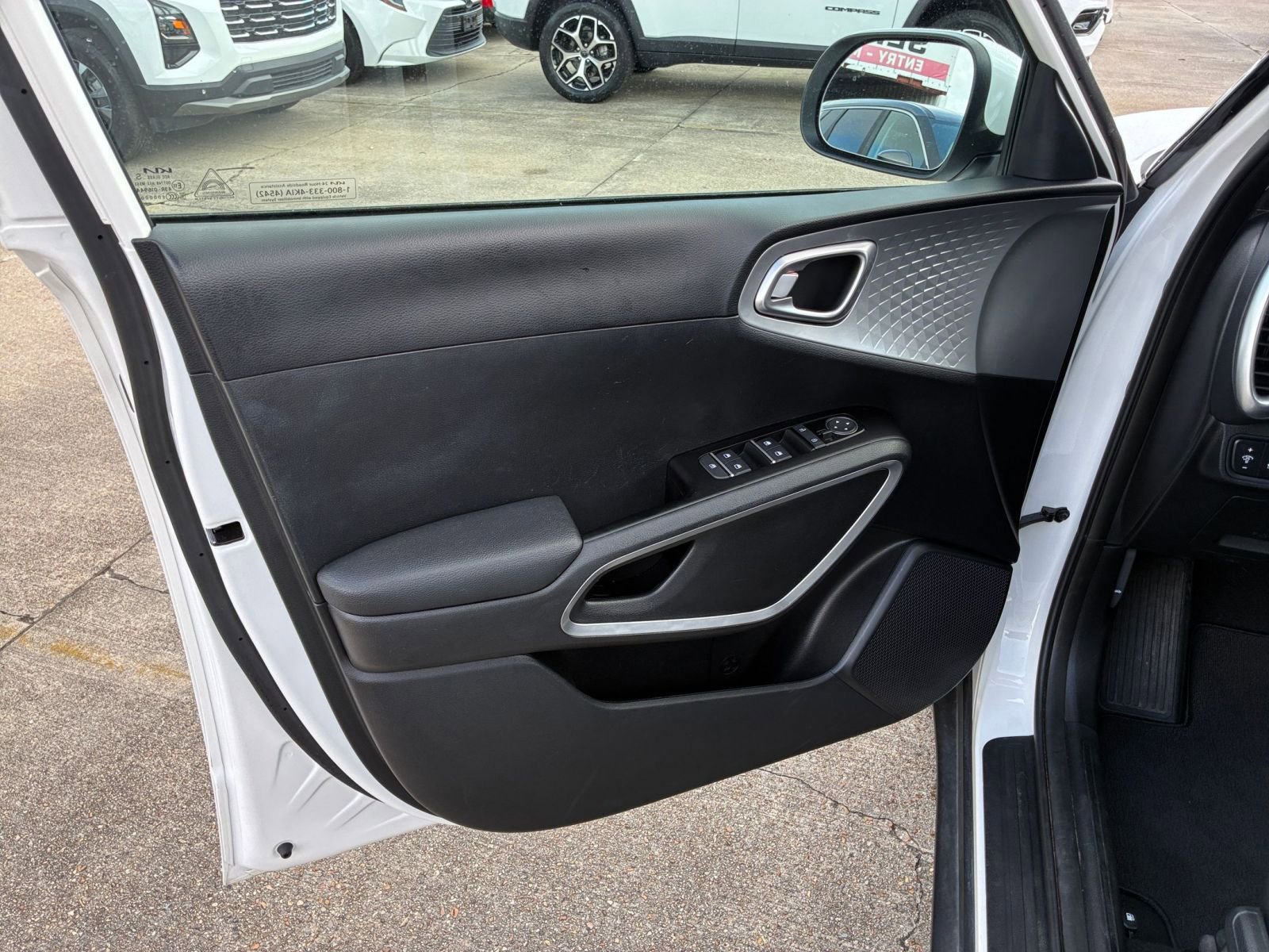 Thumbnail: 2025 Kia Soul - 18