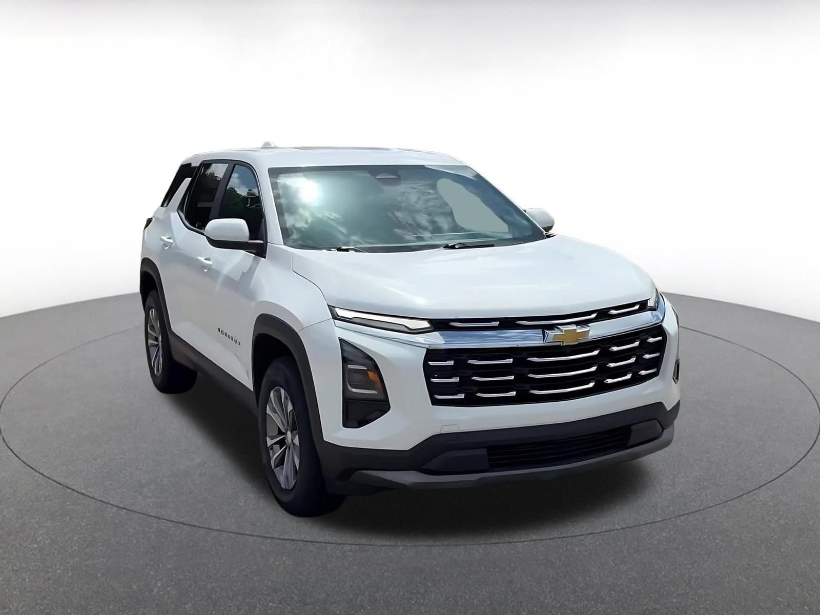 Thumbnail: 2025 Chevrolet Equinox - 3