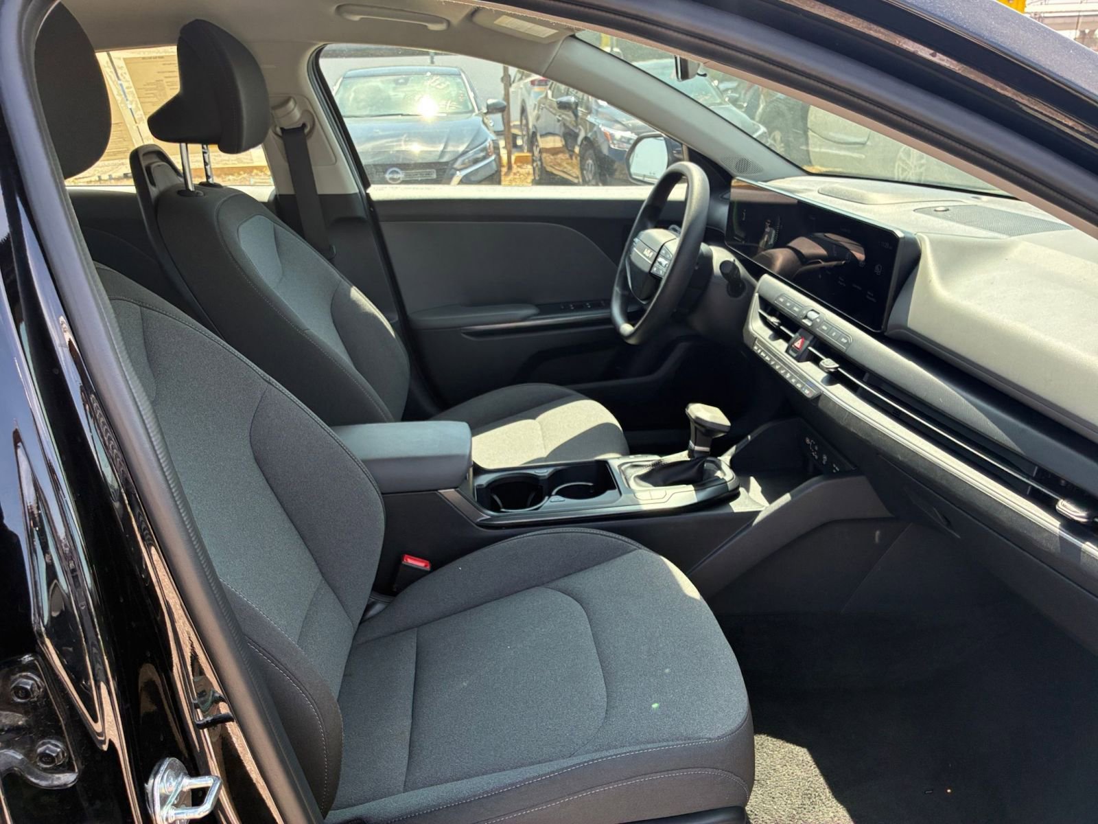 Thumbnail: 2025 Kia K4 - 34