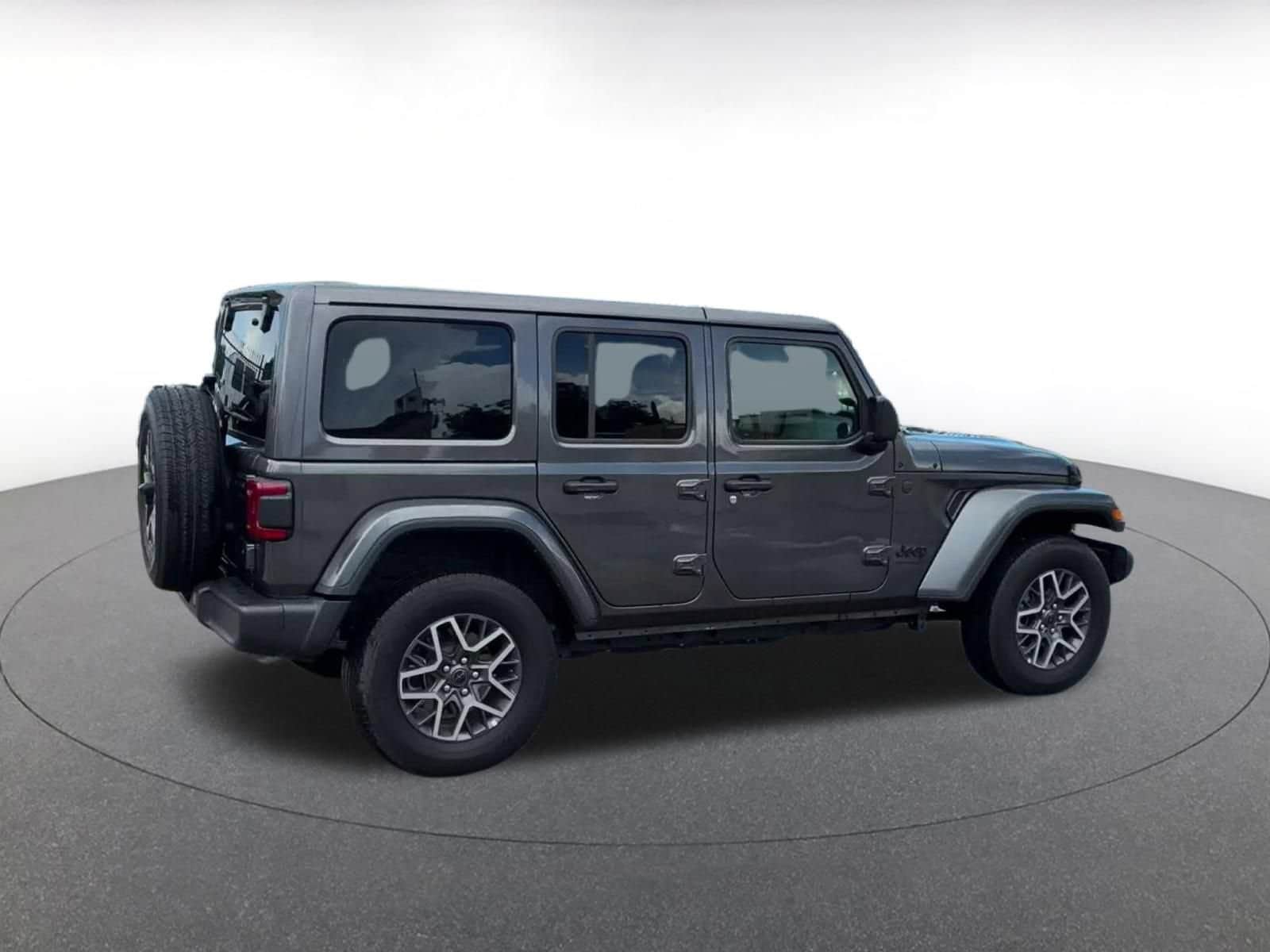 Thumbnail: 2025 Jeep Wrangler - 15