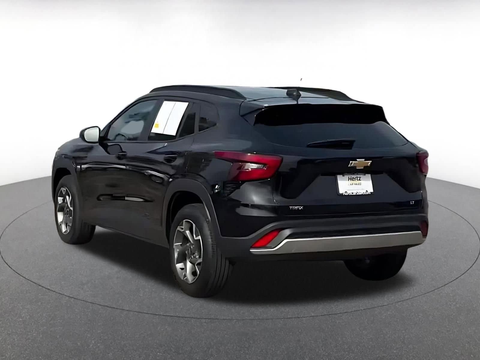 Thumbnail: 2025 Chevrolet Trax - 11