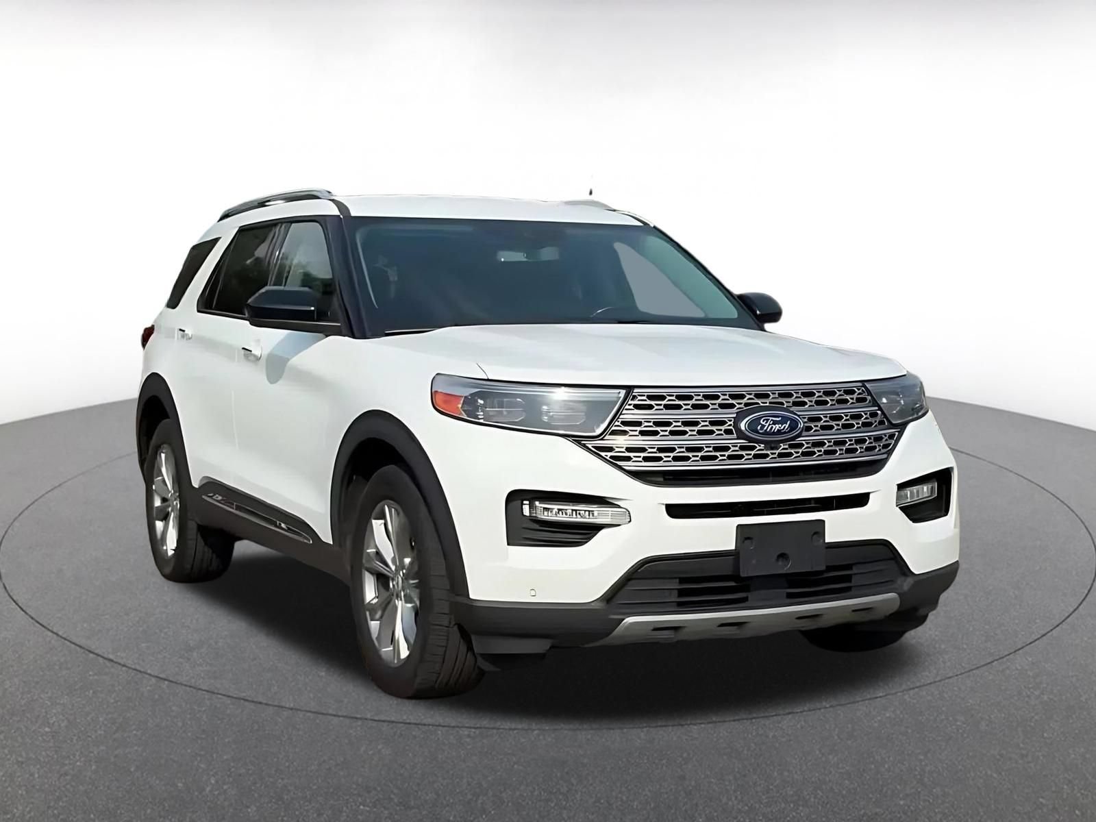 Thumbnail: 2023 Ford Explorer - 3