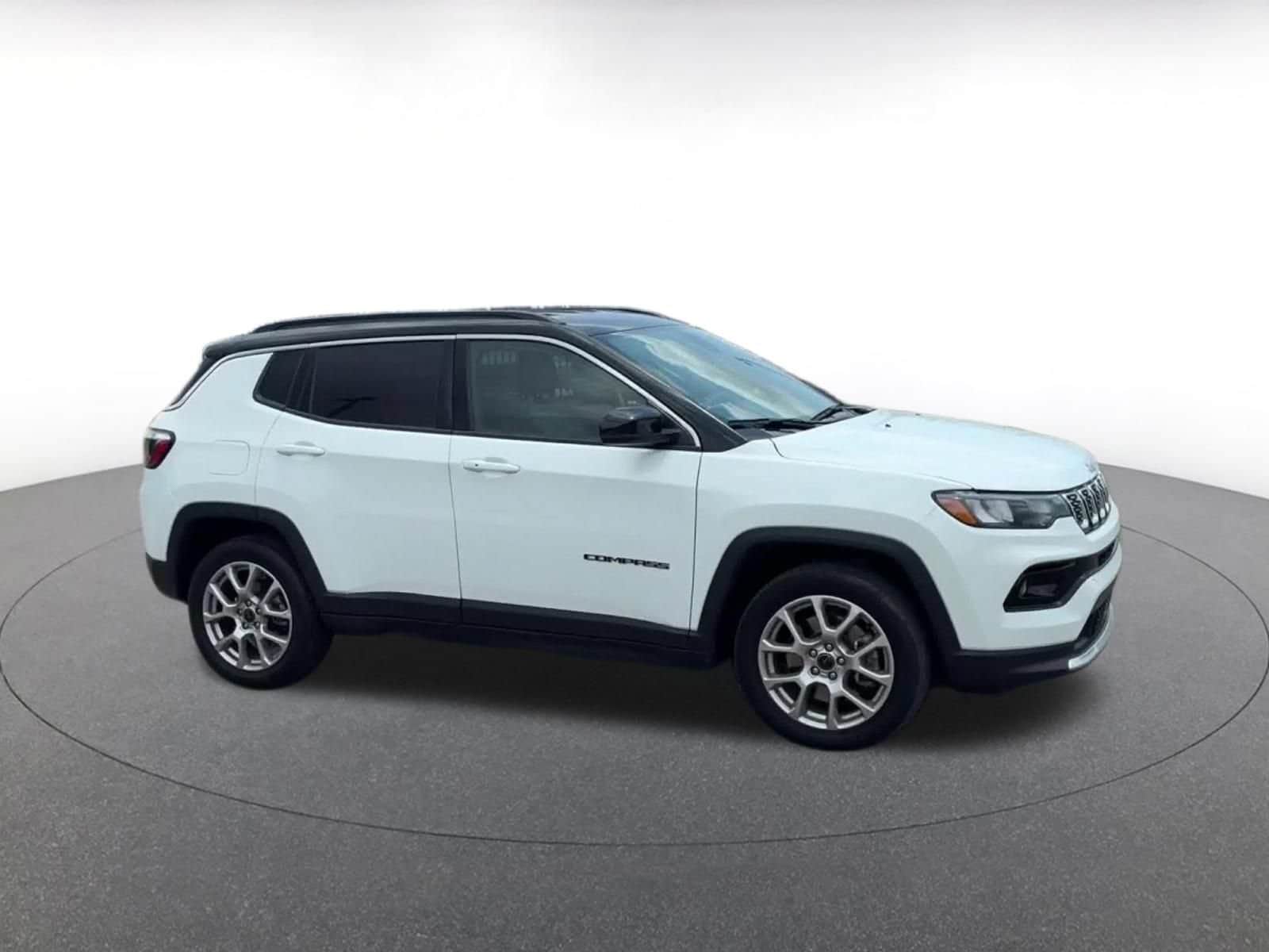 Thumbnail: 2025 Jeep Compass - 2