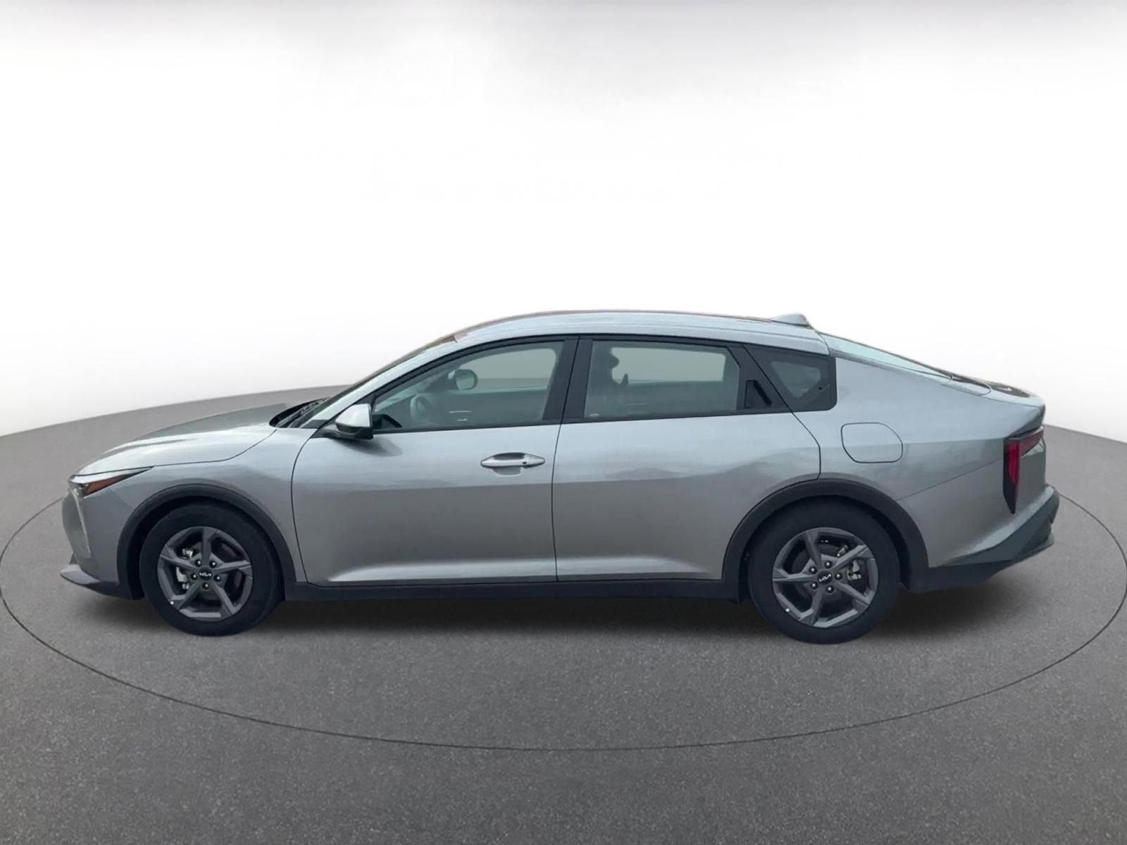 Thumbnail: 2025 Kia K4 - 9
