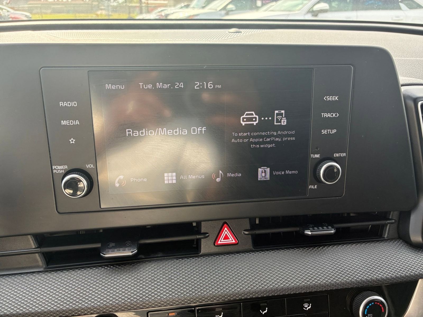 Thumbnail: 2025 Kia Sportage - 17