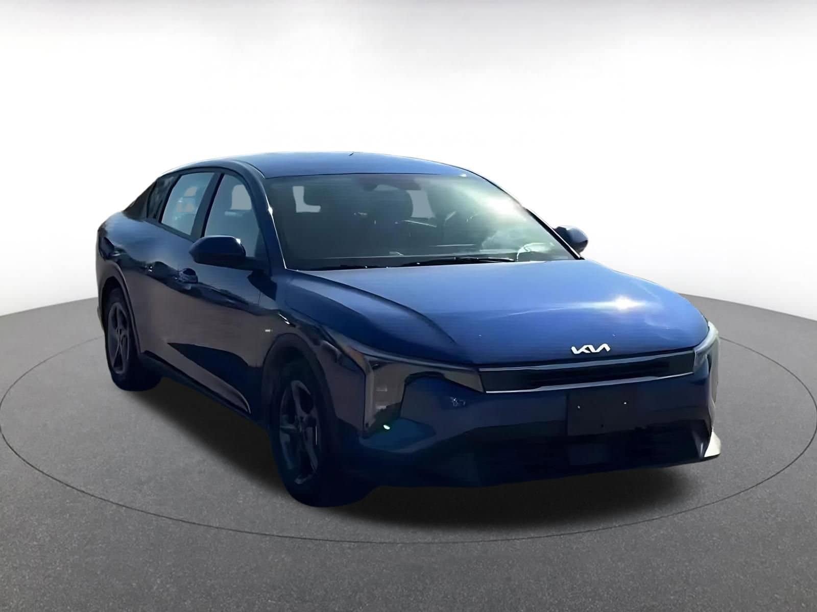 Thumbnail: 2025 Kia K4 - 3