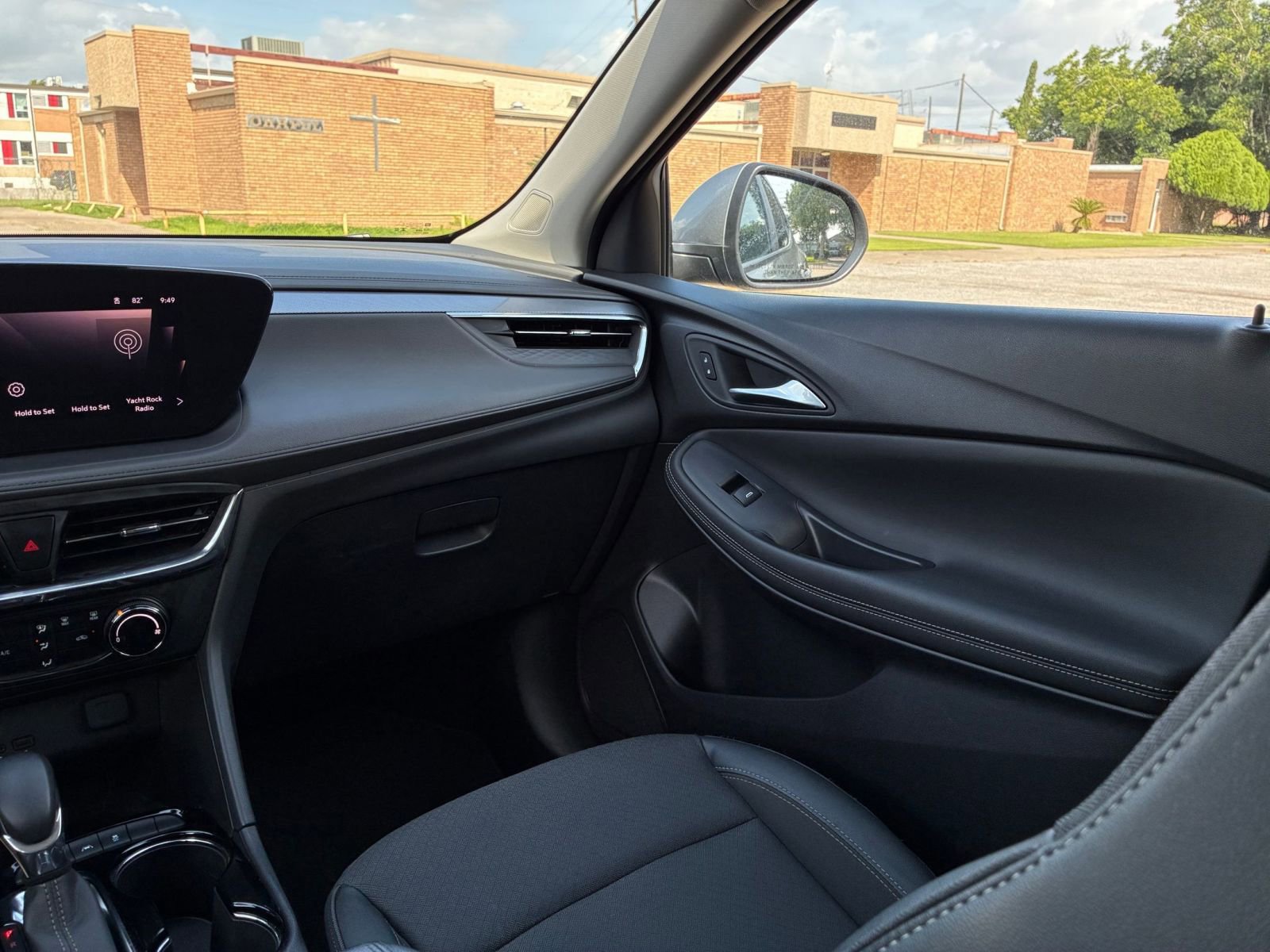 Thumbnail: 2025 Buick Encore GX - 35