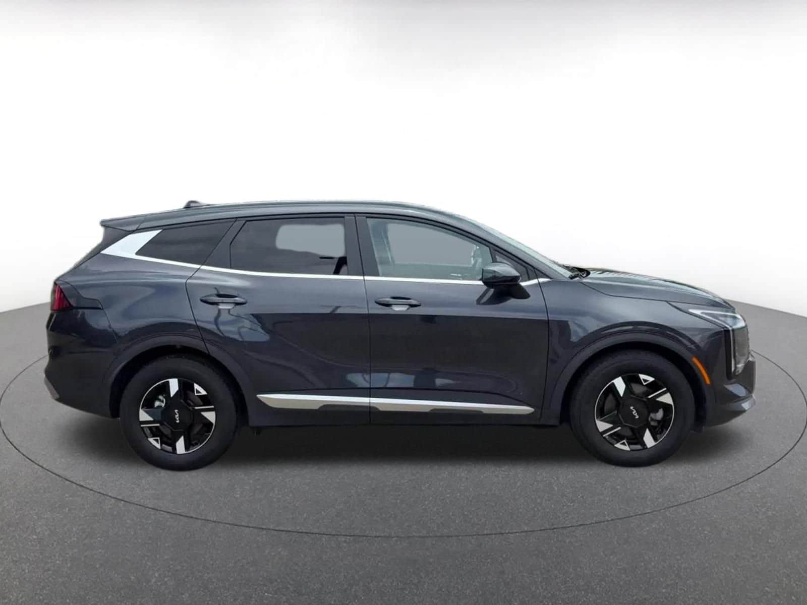 Thumbnail: 2026 Kia Sportage - 13