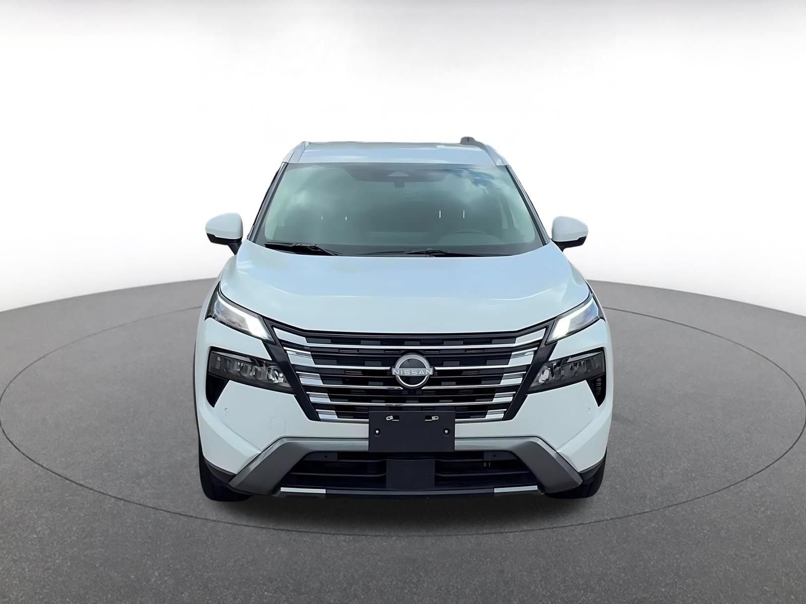 Thumbnail: 2026 Nissan Rogue - 4