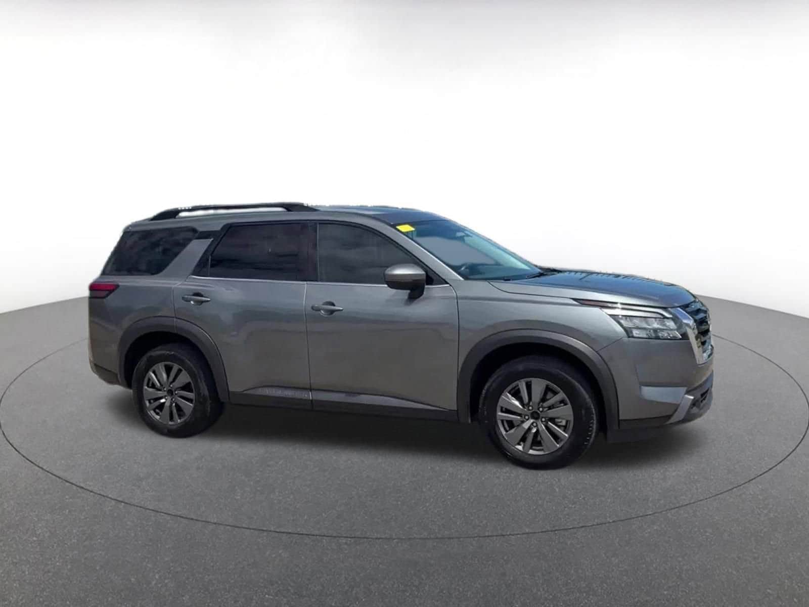 Thumbnail: 2025 Nissan Pathfinder - 2