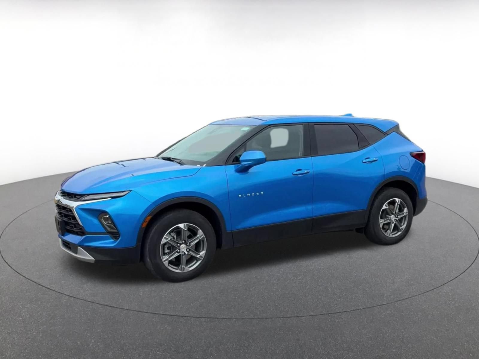 Thumbnail: 2025 Chevrolet Blazer - 8